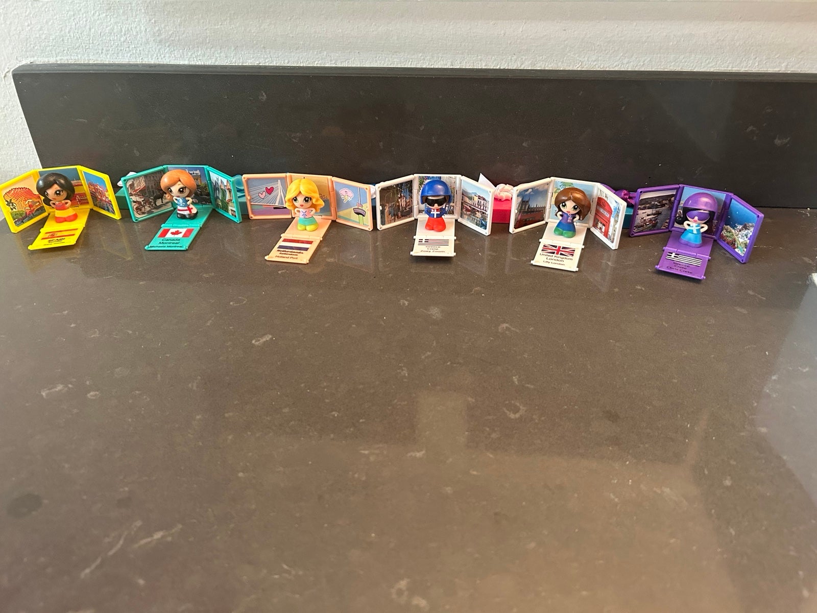 6 Gift-ems