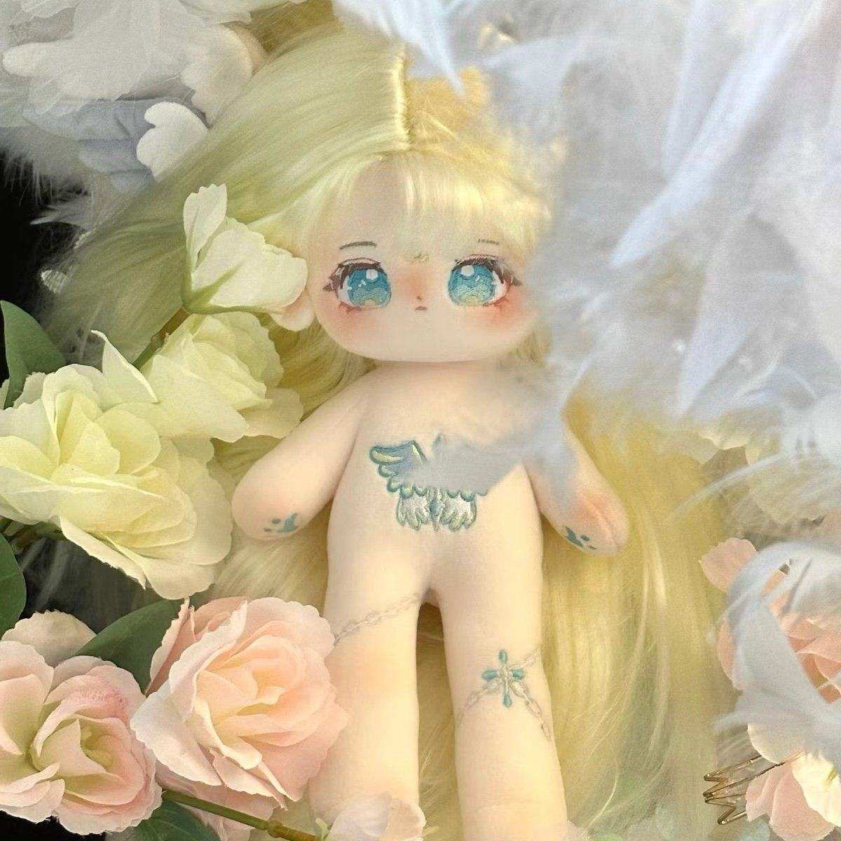 20cm doll 26cm doll with cloth: Saintess of light Elise doll plush