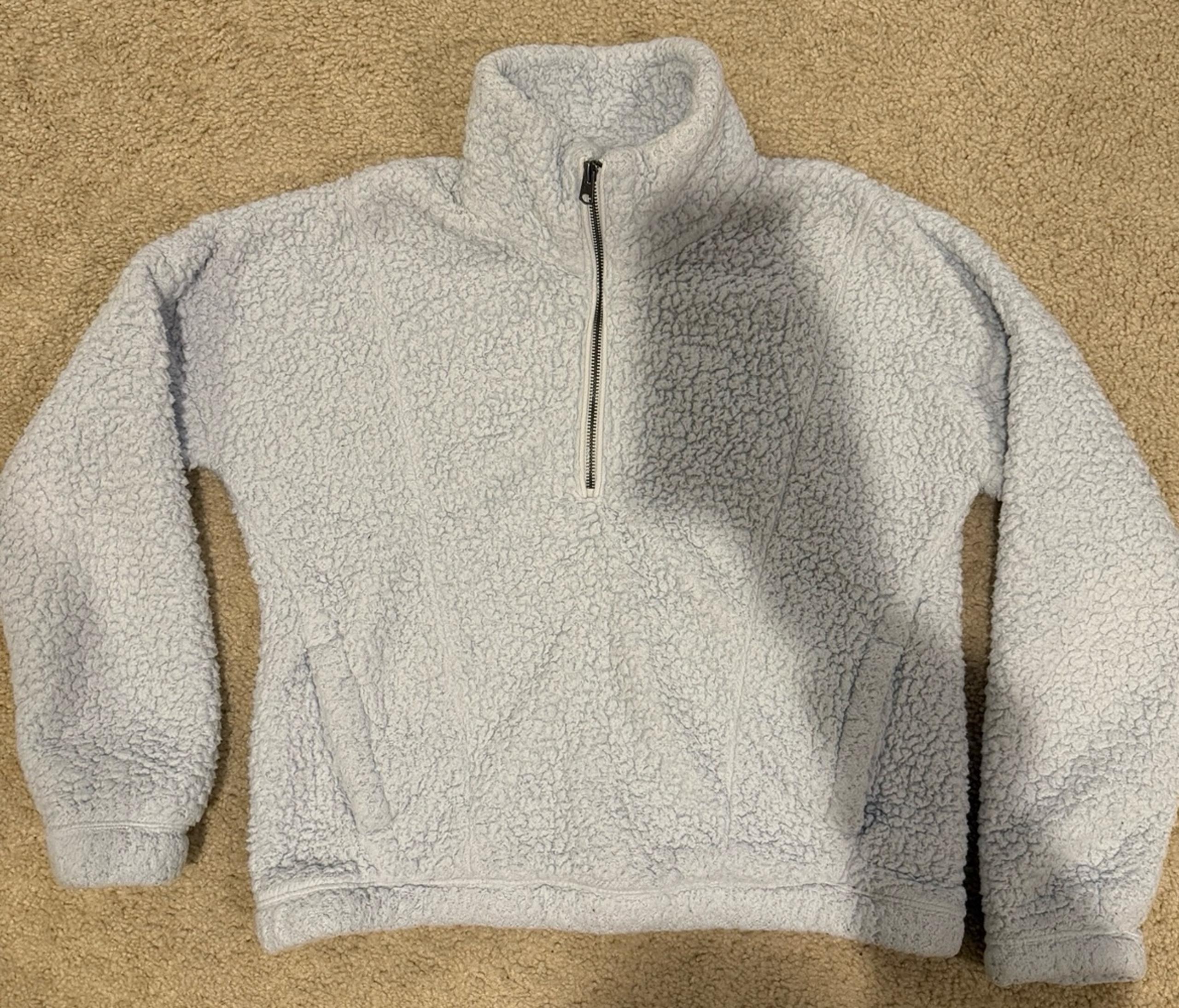 Abercrombie fleece quarter zip- light blue