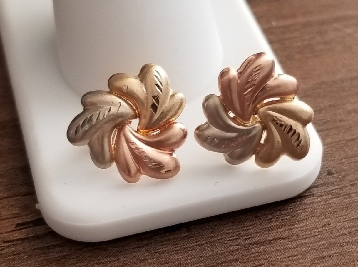 14K Gold Spiral Earrings