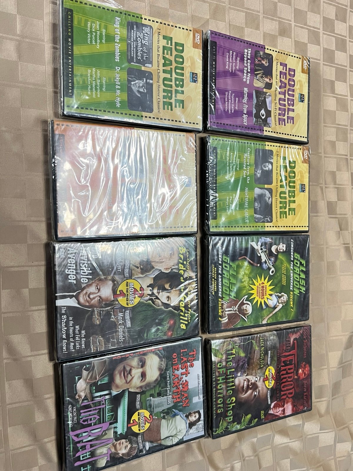Big lot of 7 vintage Horror Movies on DVD untested (NIP) 14 Movies (2 Per DVD)