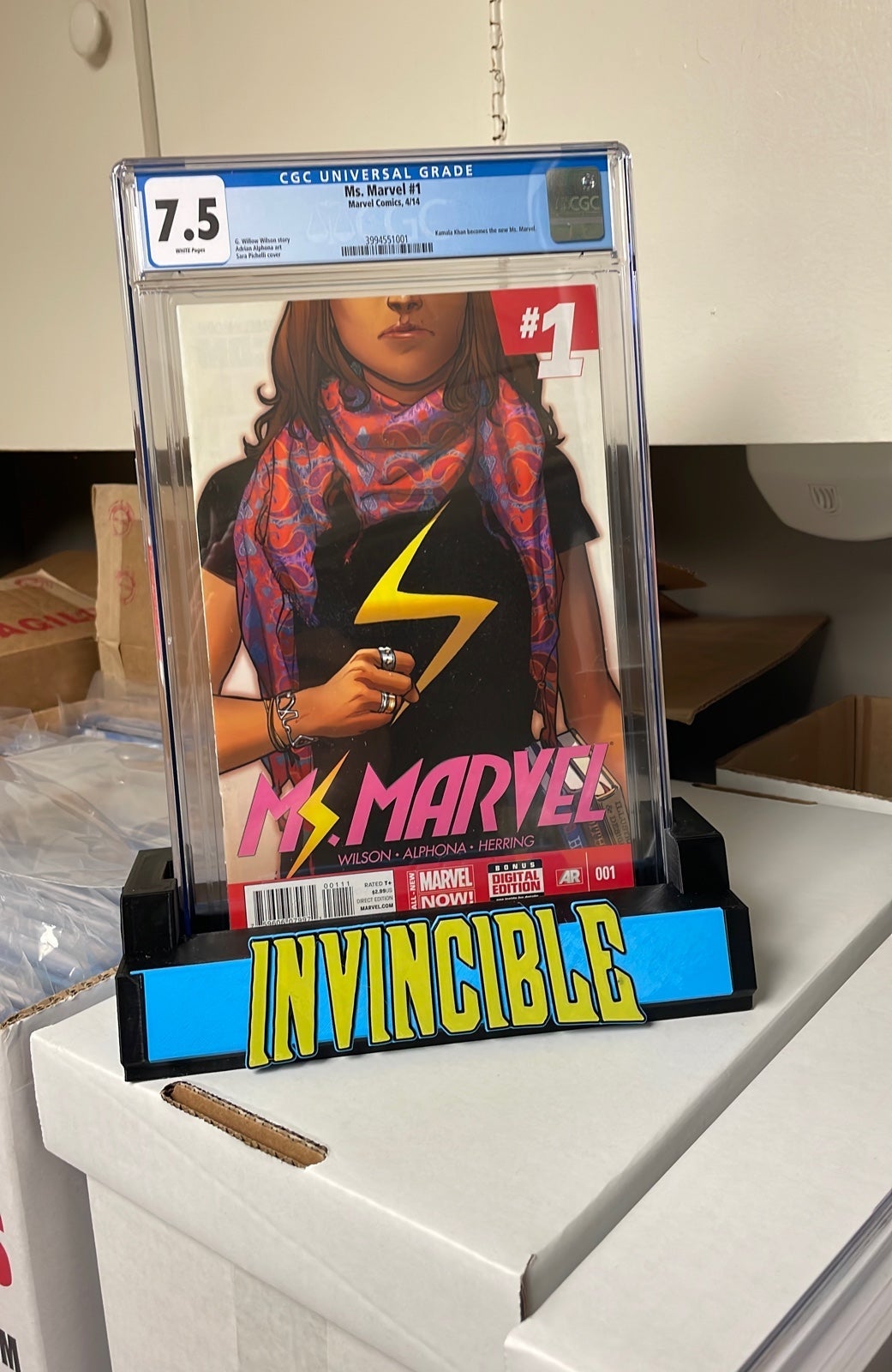 Ms Marvel 1 - Kamala Khan CGC 7.5