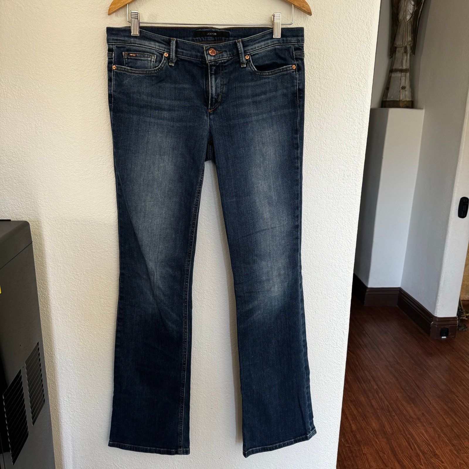 Women’s Joe’s Five Pocket Icon Fit Bootcut Emma Wash Size 31 Jeans
