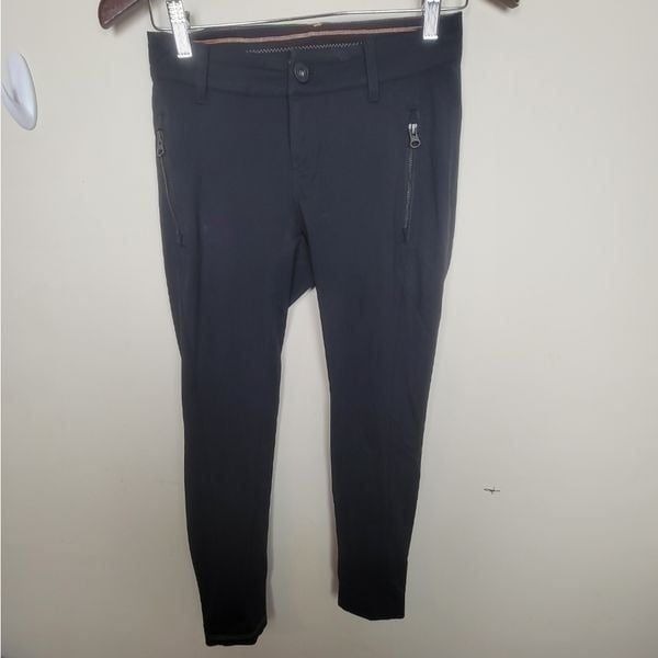 Lululemon Black Button & Fly Pants with Pink Belt Loop 2