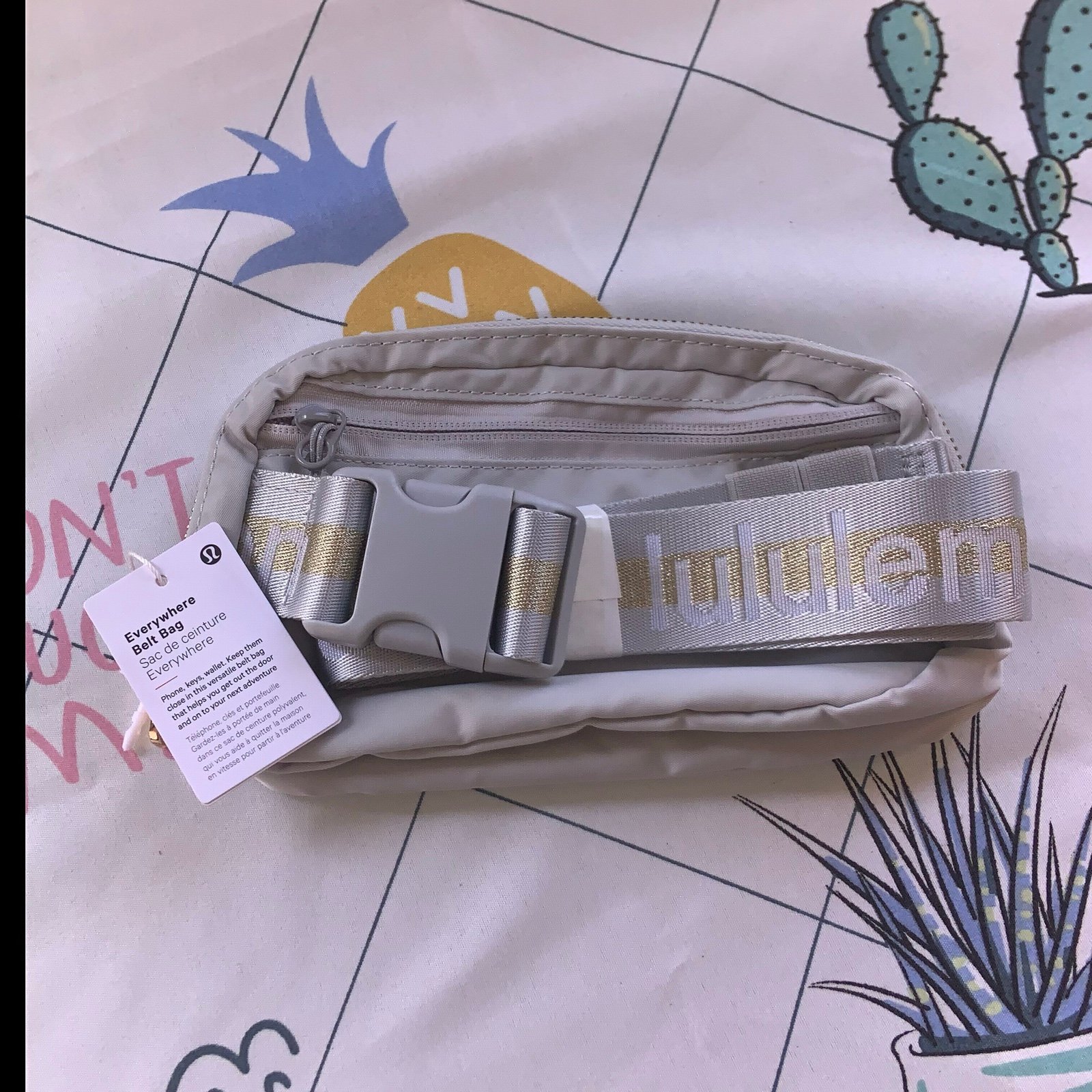 Lululemon everywhere belt bag 1L Grey