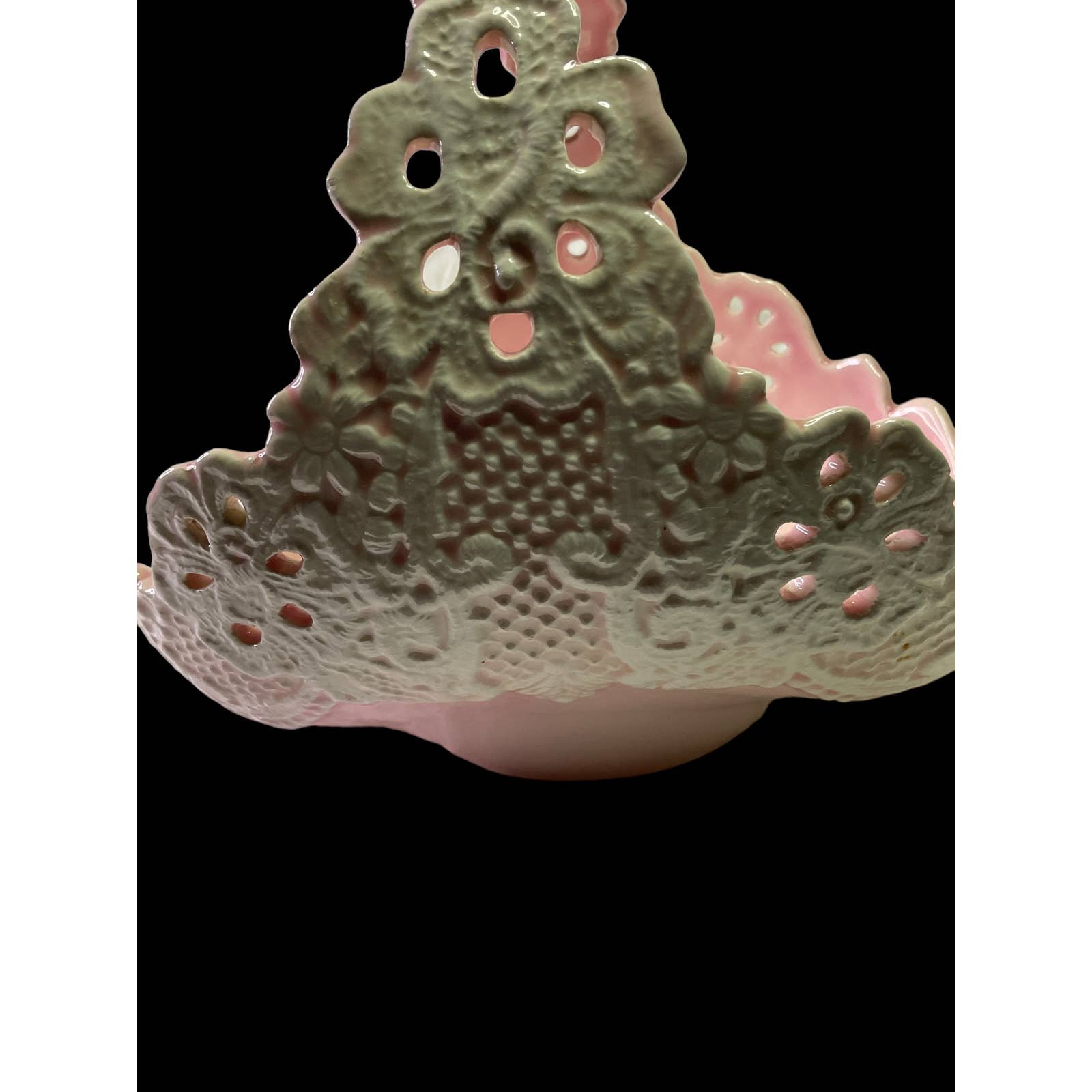 Absolutely Gorgeous Vintage Dona's Ceramic Mold LLI-93 Lace Applique Basket