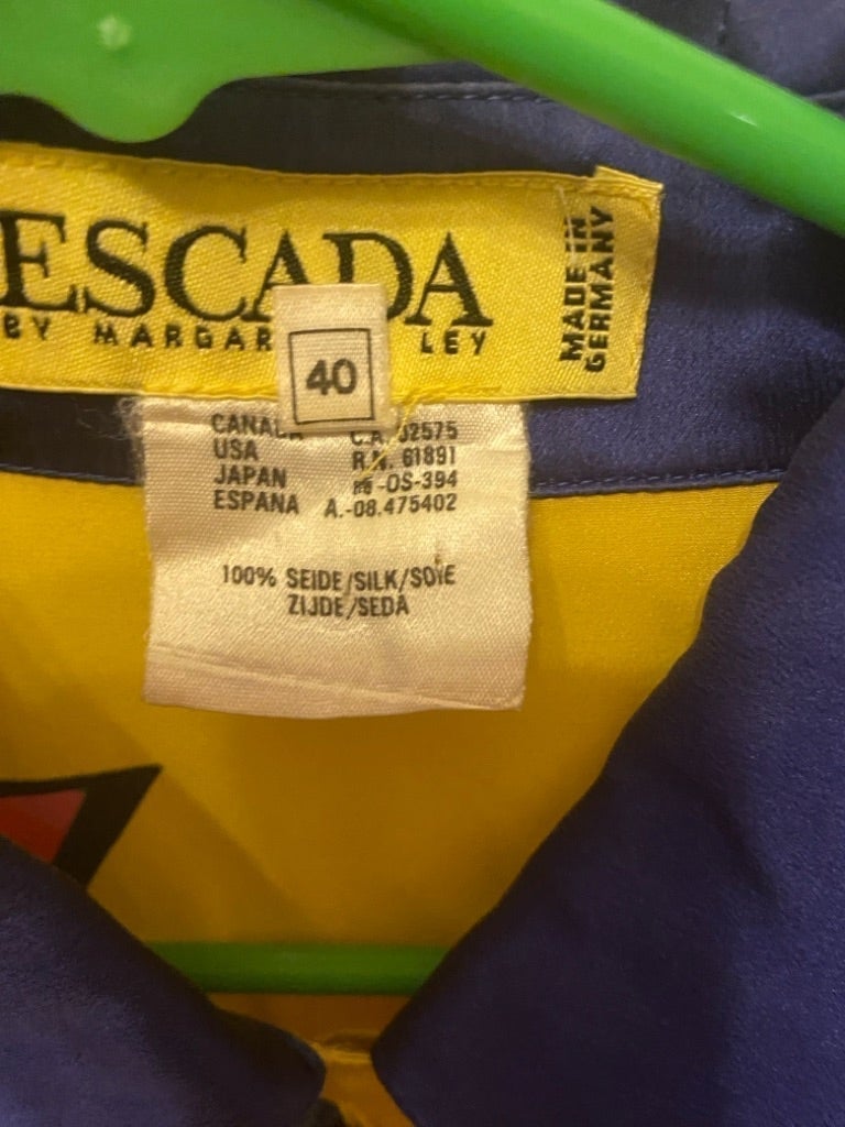 Escada silk bright & bold top size 40/M