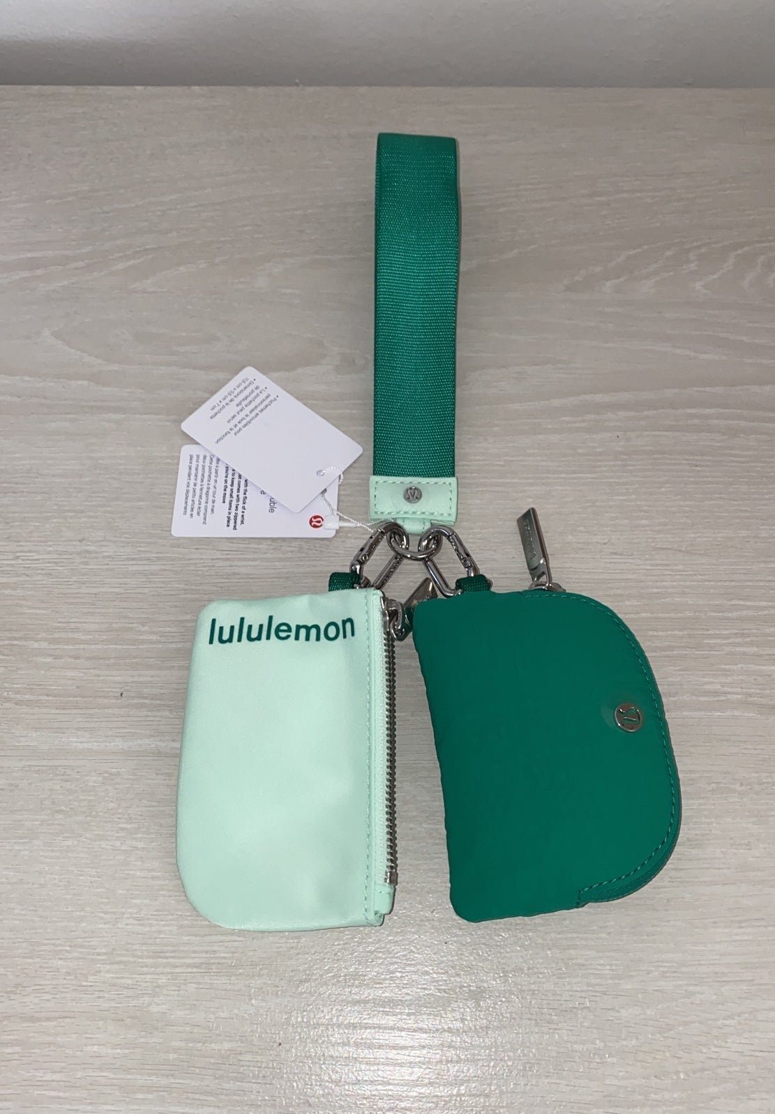 NWT LULULEMON Dual pouch wristlet emerald green ice mint coin bag