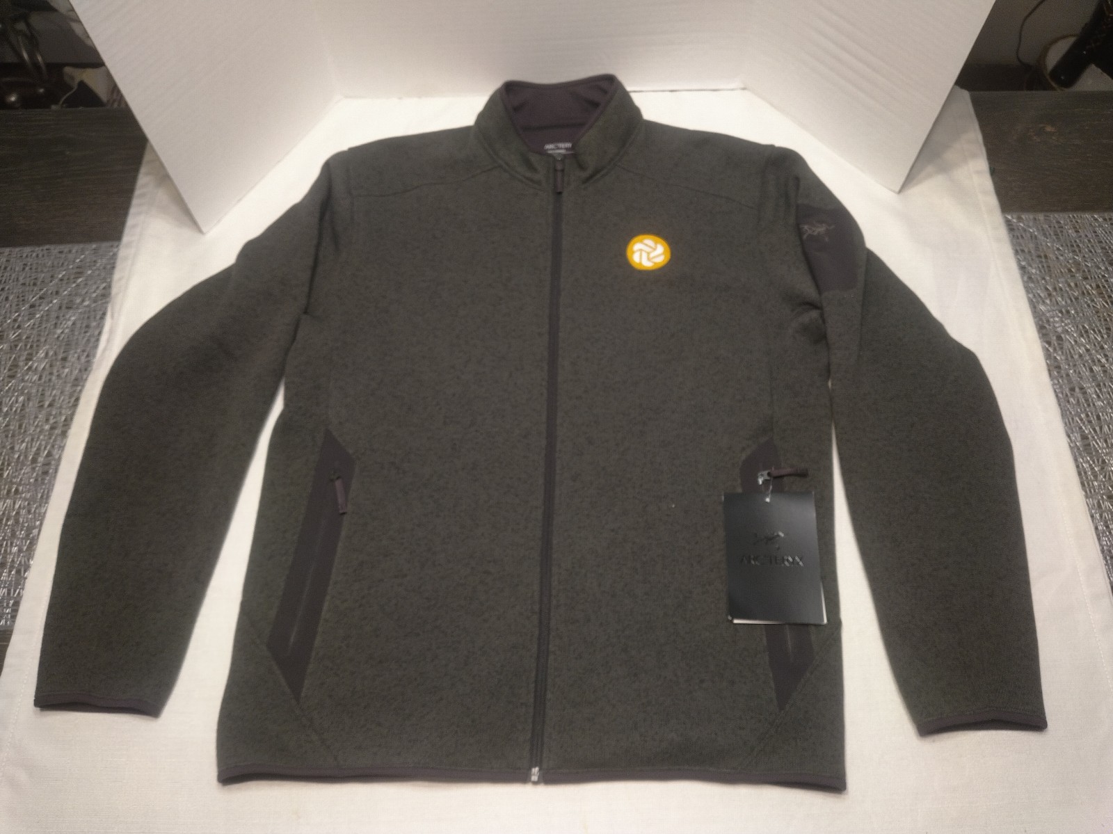 ( NEW )Arc'teryx Covert cardigan men-XL