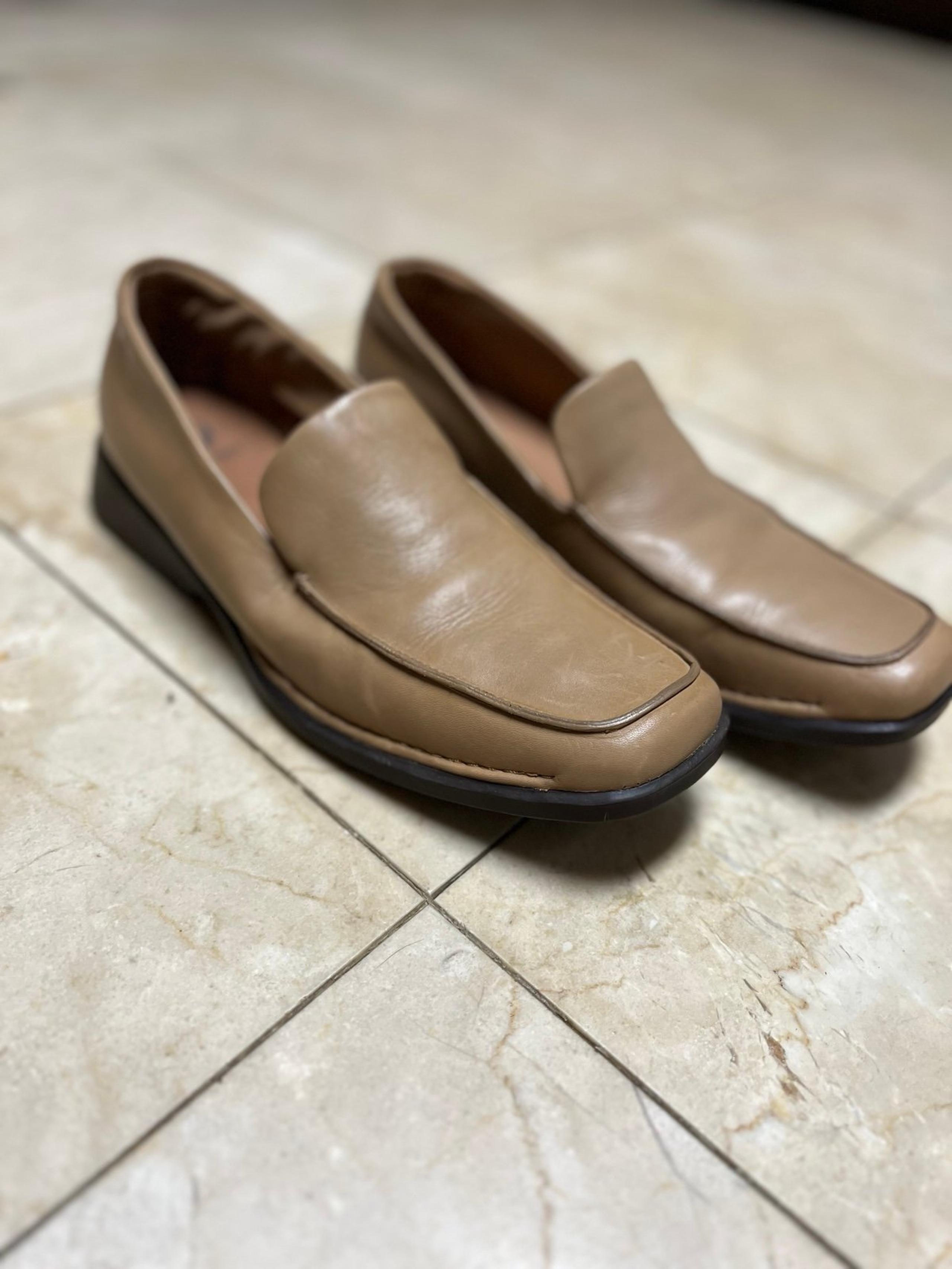Women’s Rockport leather loafers