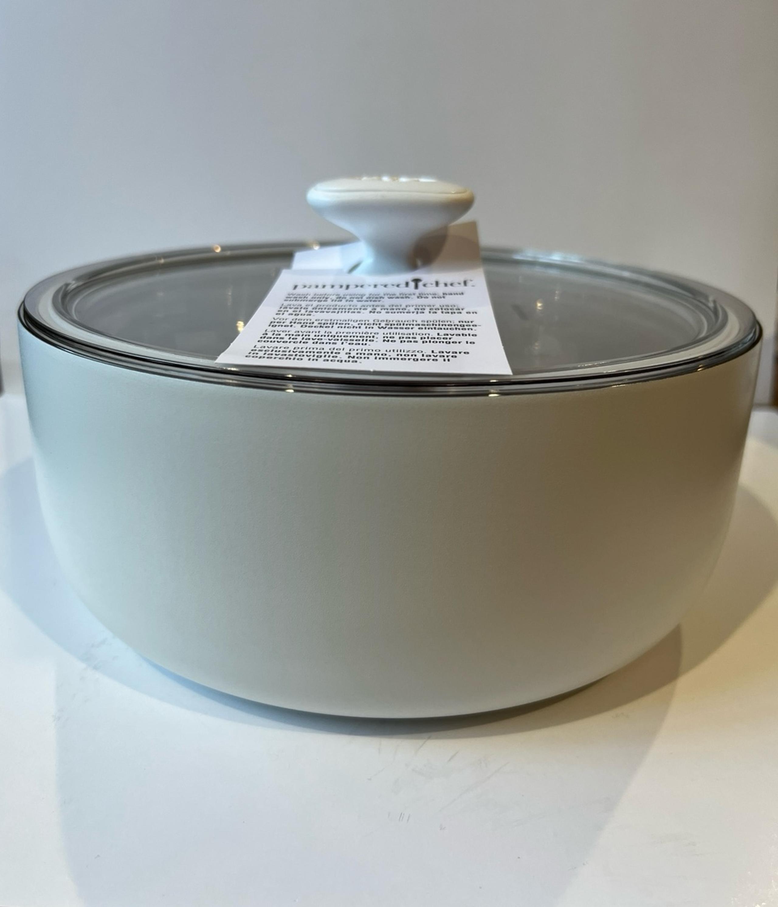 Pampered Chef Insulated Serving Bowl 1 qt