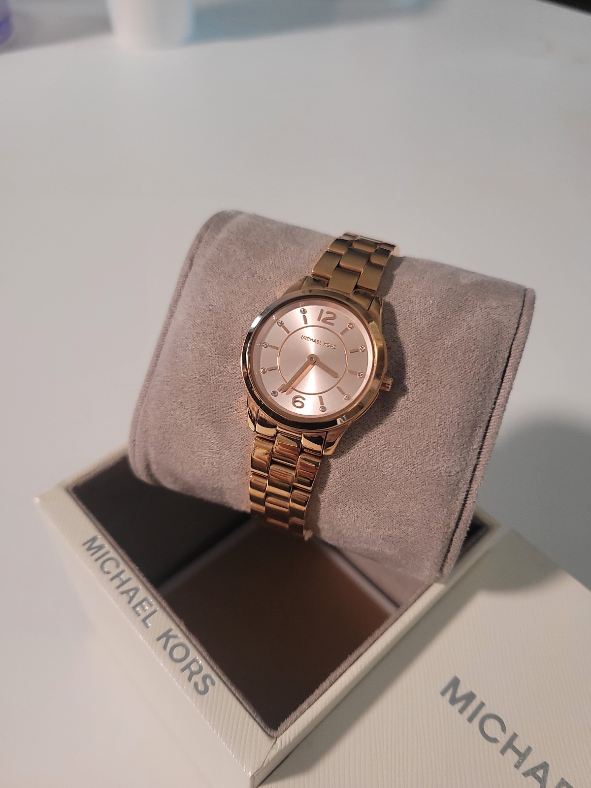 Michael Kors Quartz Runway Rose Dial Rose Gold-tone Ladies Watch