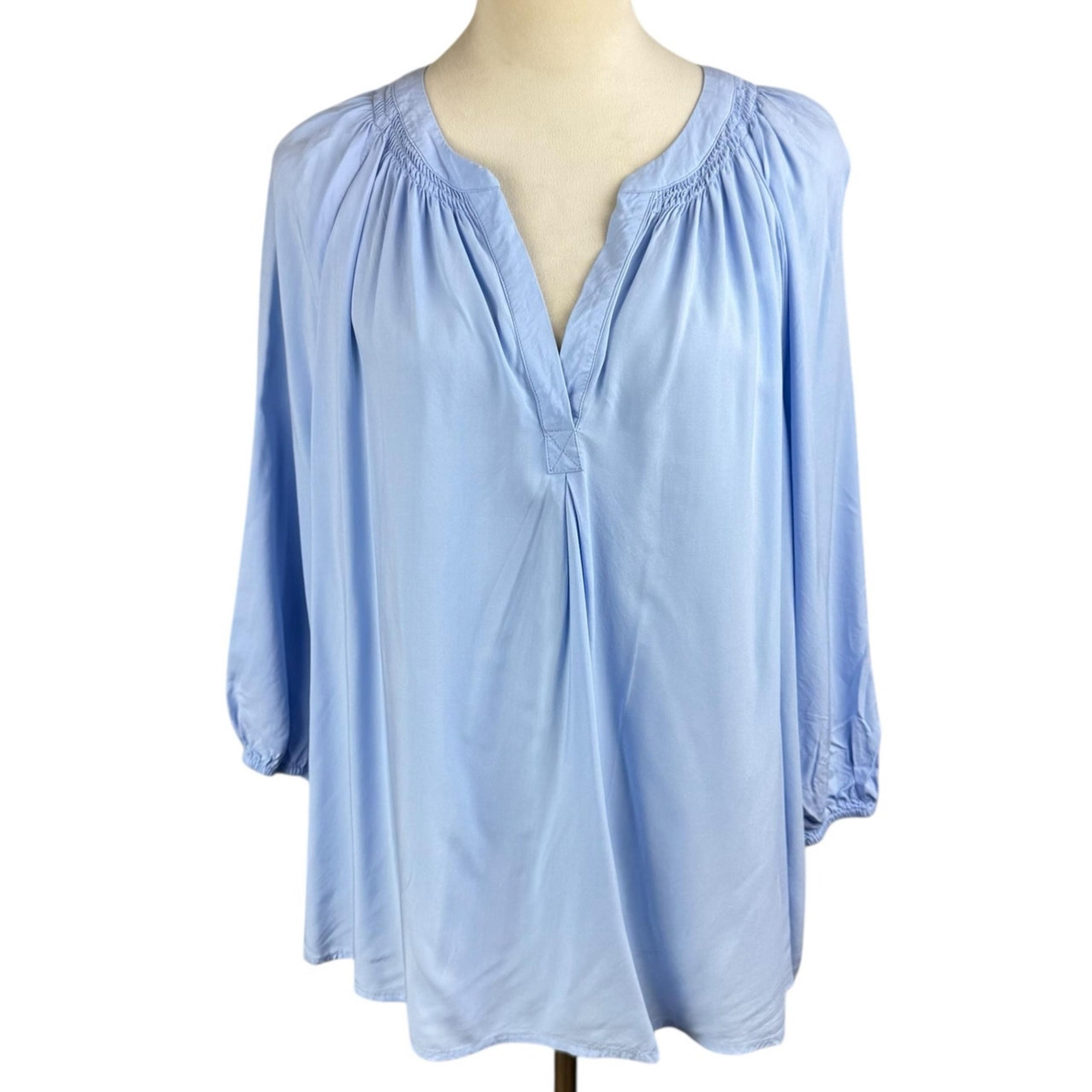 Crown & Ivy Plus 2XL Sky Blue 3/4 Sleeve V Neck Relaxed Unlined Blouse Top