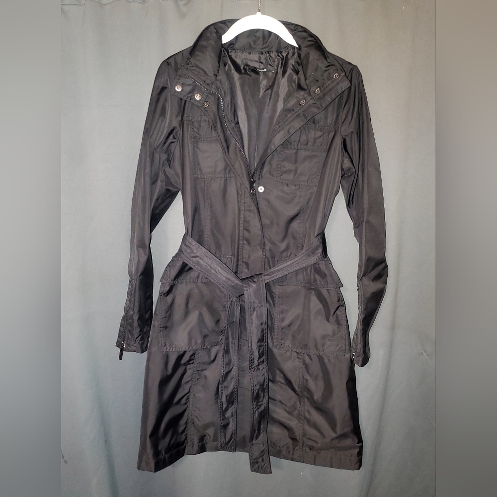 TAHARI SIZE XS BLACK TRENCH COAT WITH HOOD