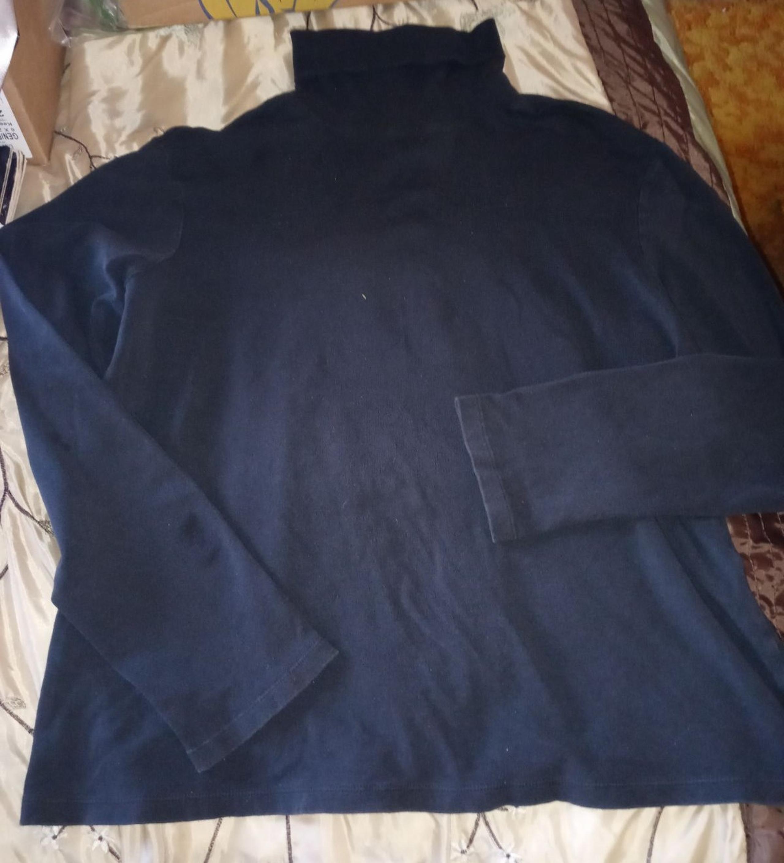 Women's GAP stretch turtleneck med