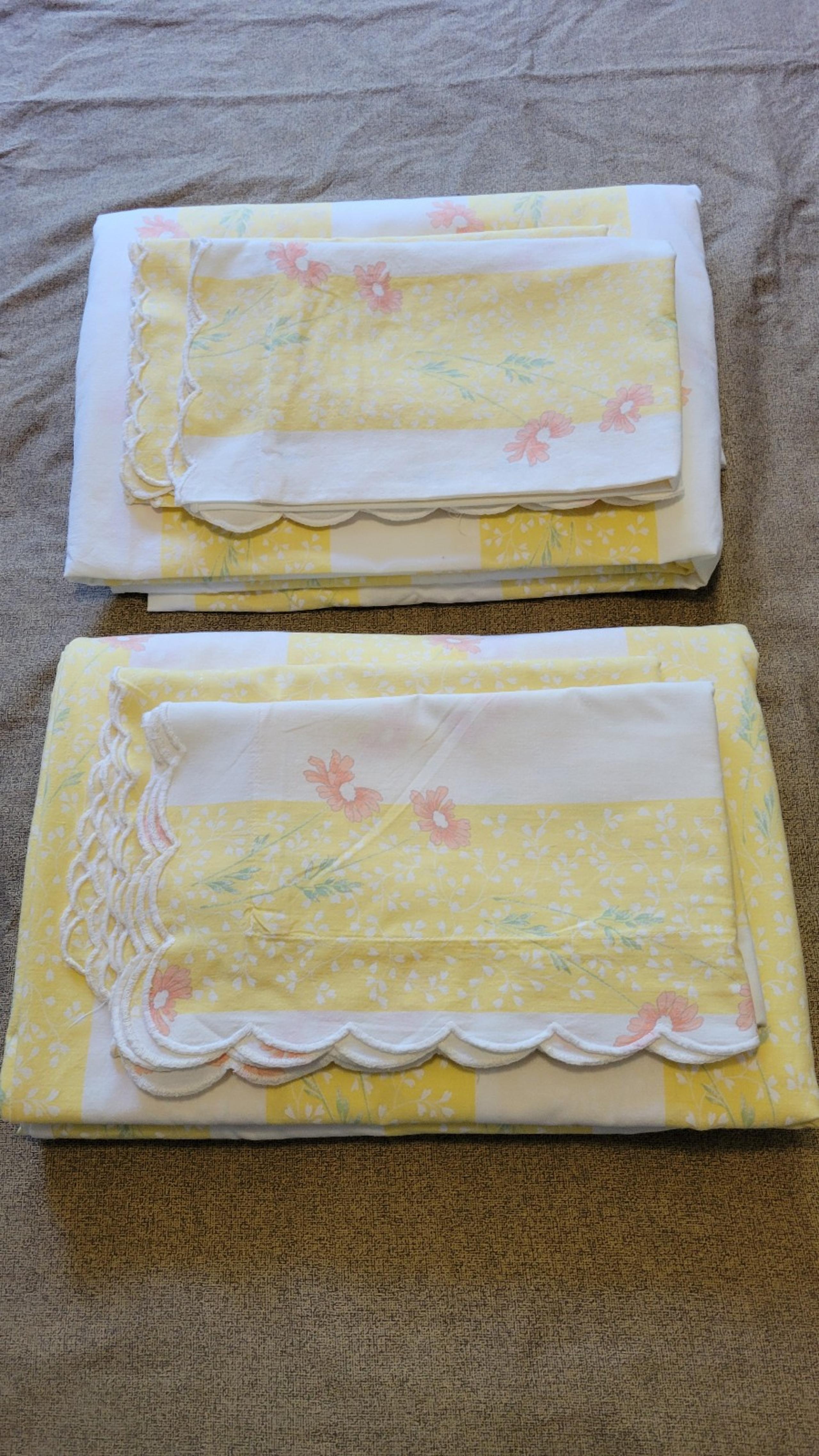 YVES DELORME Cottage Flowers 2 Same twin Sets: duvet & two std pillowcases, RARE