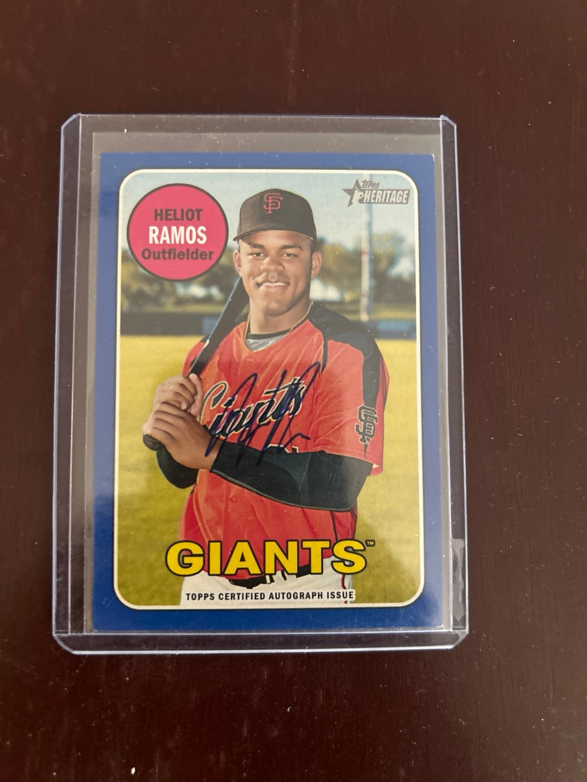 2018 Topps Heritage Heliot Ramos Auto /99