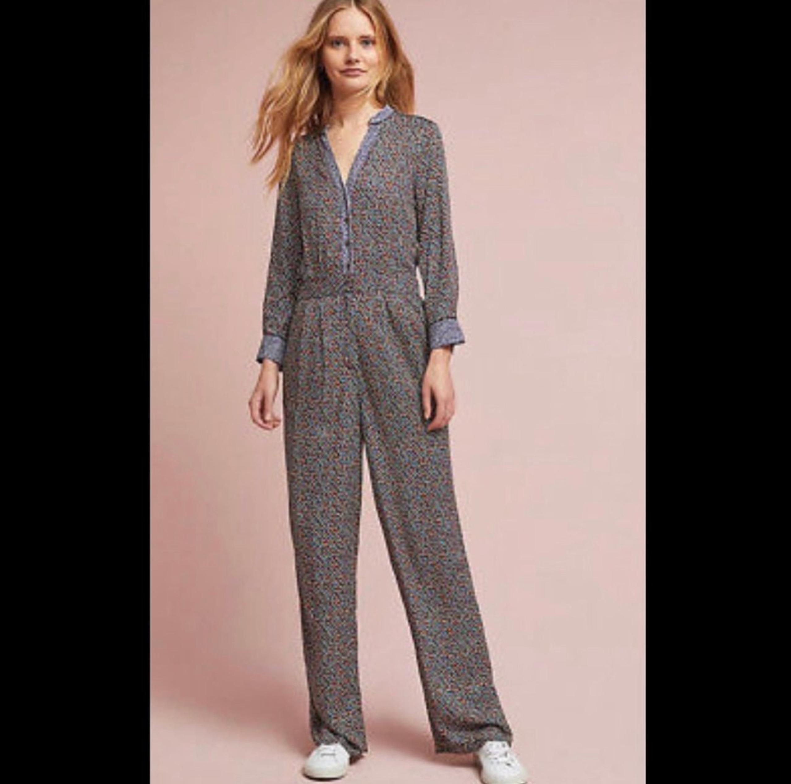 Anthropologie Christine silken floral jumpsuit romper 6 NWT ETT:TWA