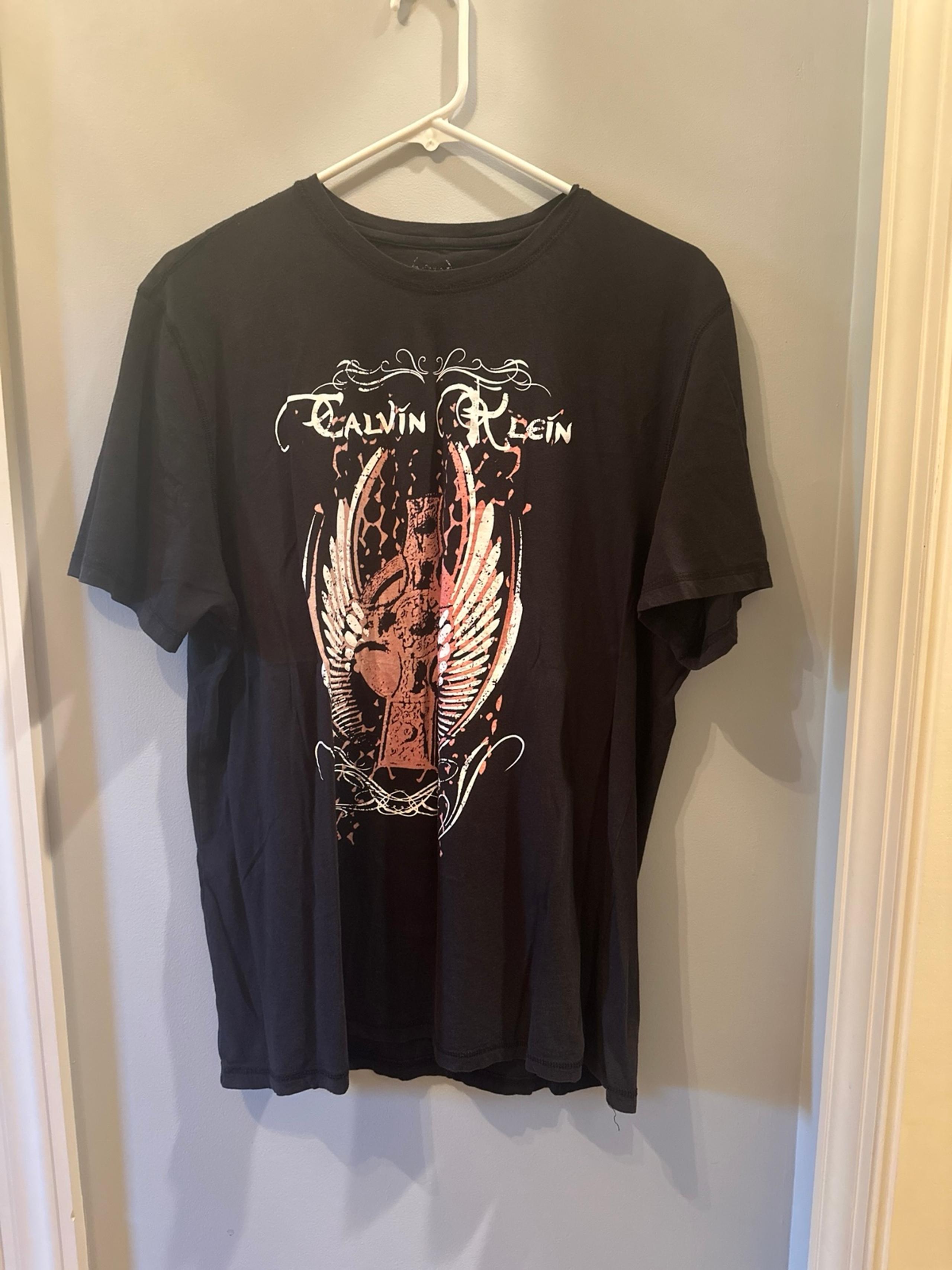 Mens Tshirt - Calvin Klein