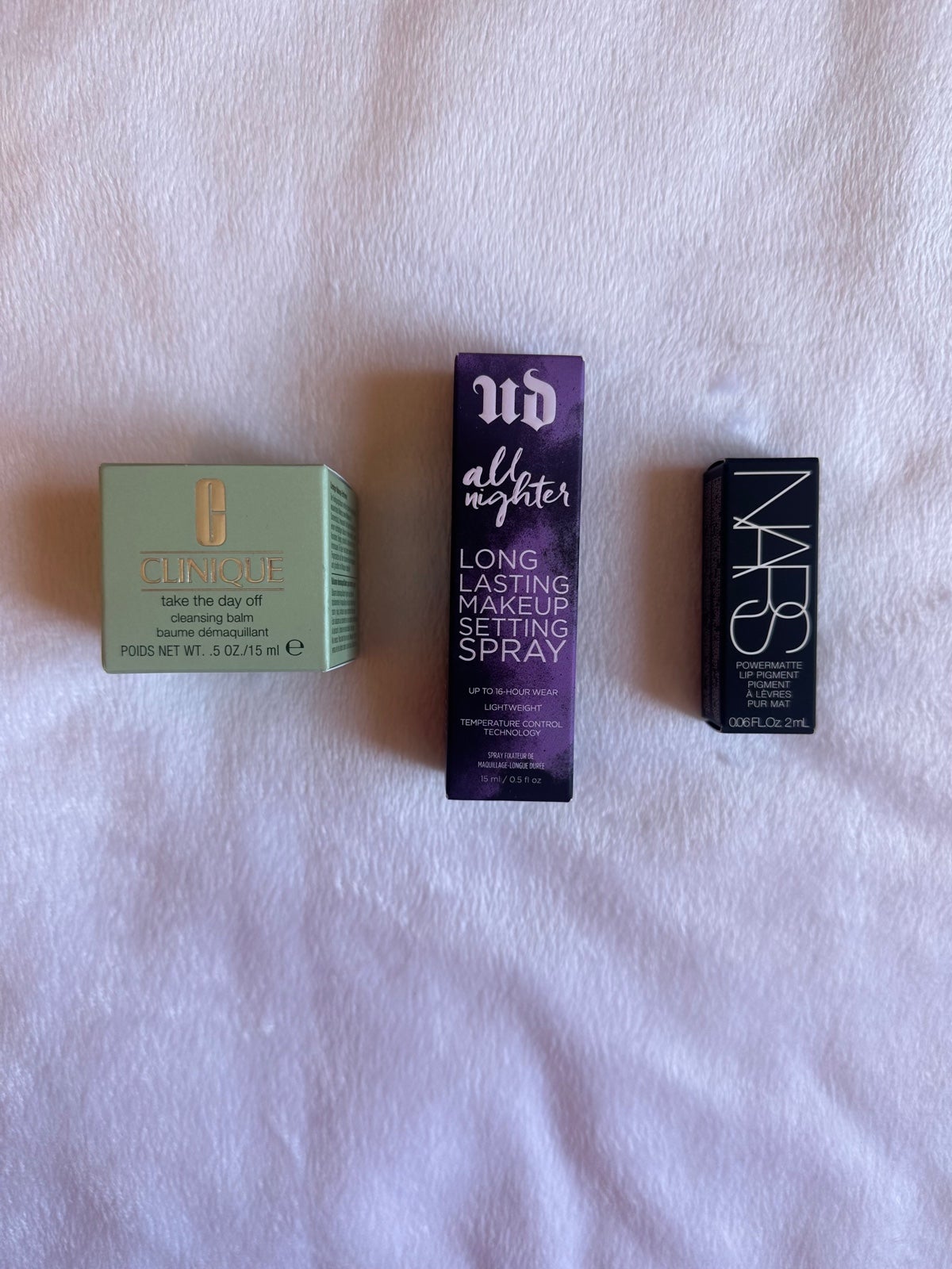 Makeup Sampler Set : Urban Decay Clinique NARS Cosmetics Makeup Sampler Set : Urban Decay Clinique NARS Cosmetics