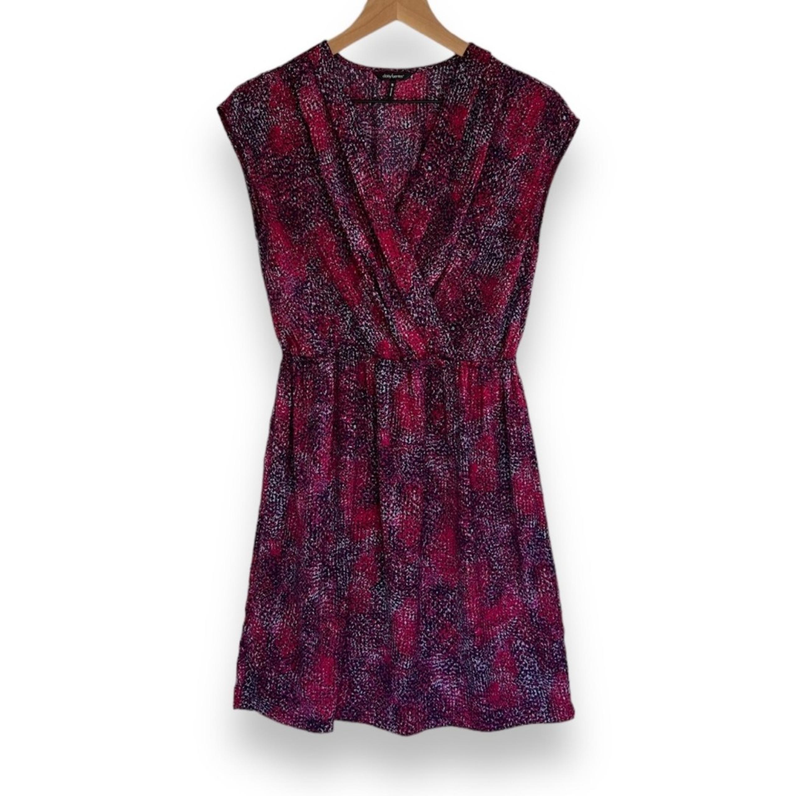 Daisy Fuentes Lightweight V-Neck/Faux Wrap Dress Womens Small Breezy