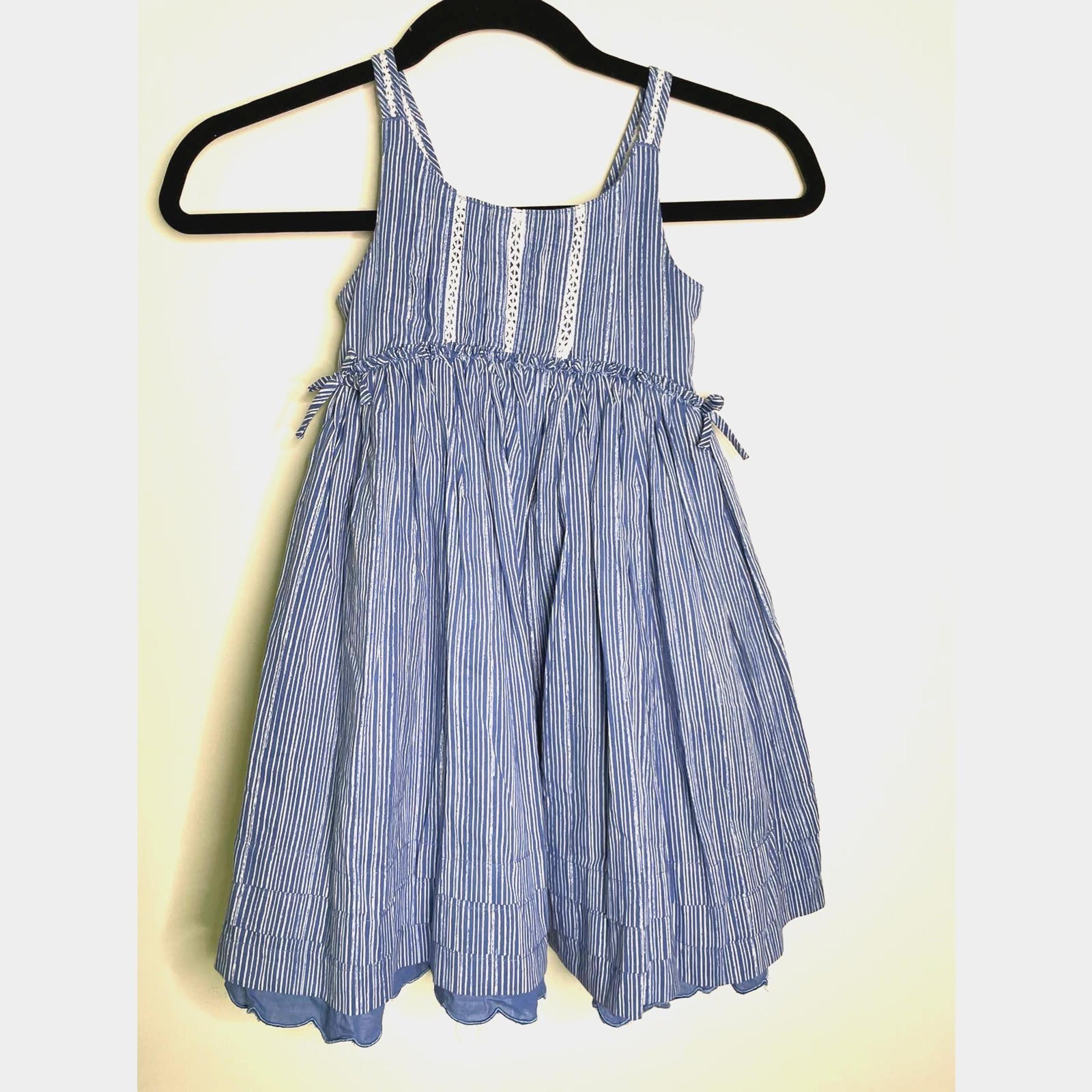 Tommy Hilfiger Girls' Smocked Back Chambray Dress size 6 Blue