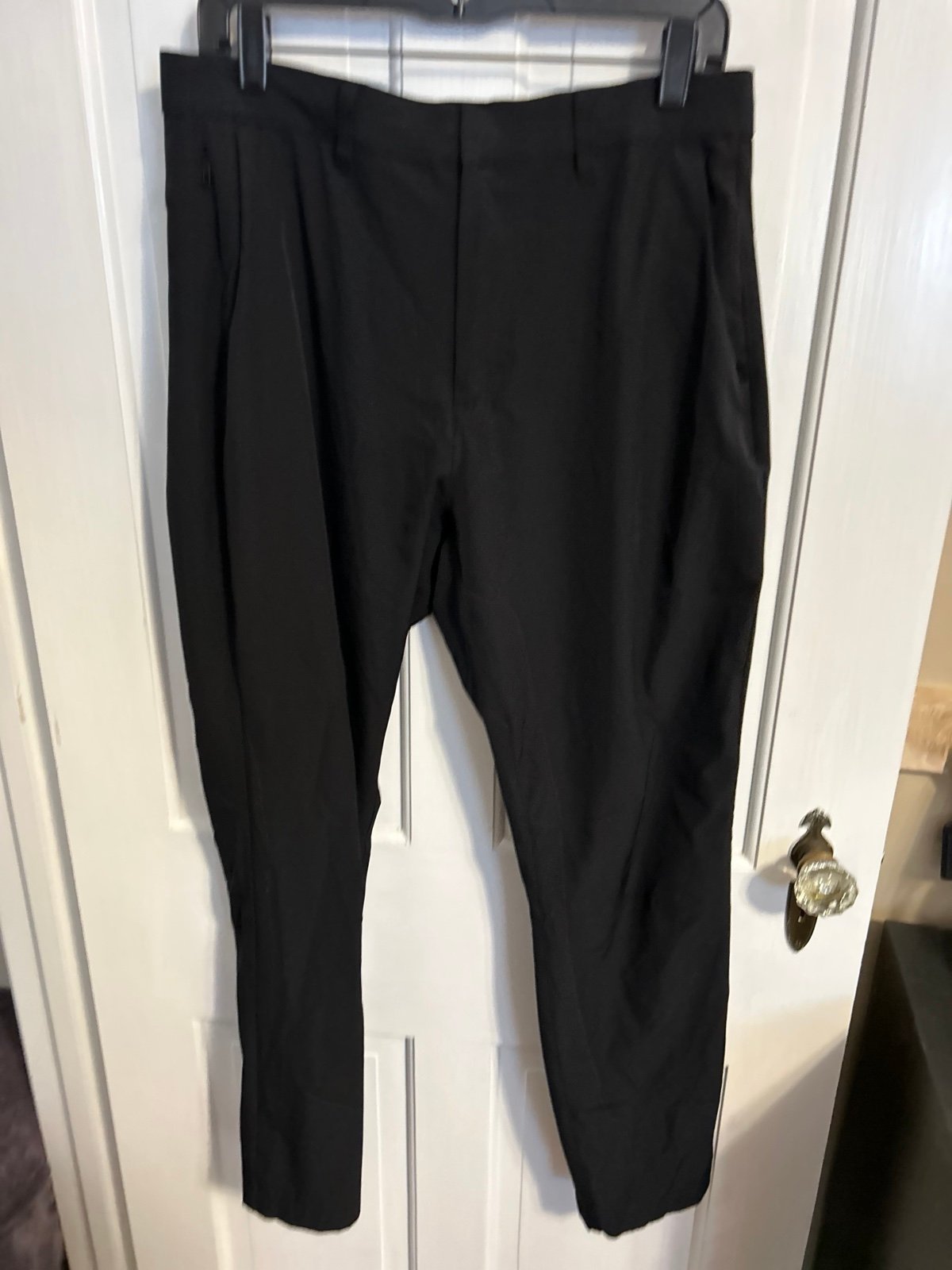 Fabletics The Only Pant - Black (Slim Fit 33x32) (Brand New)