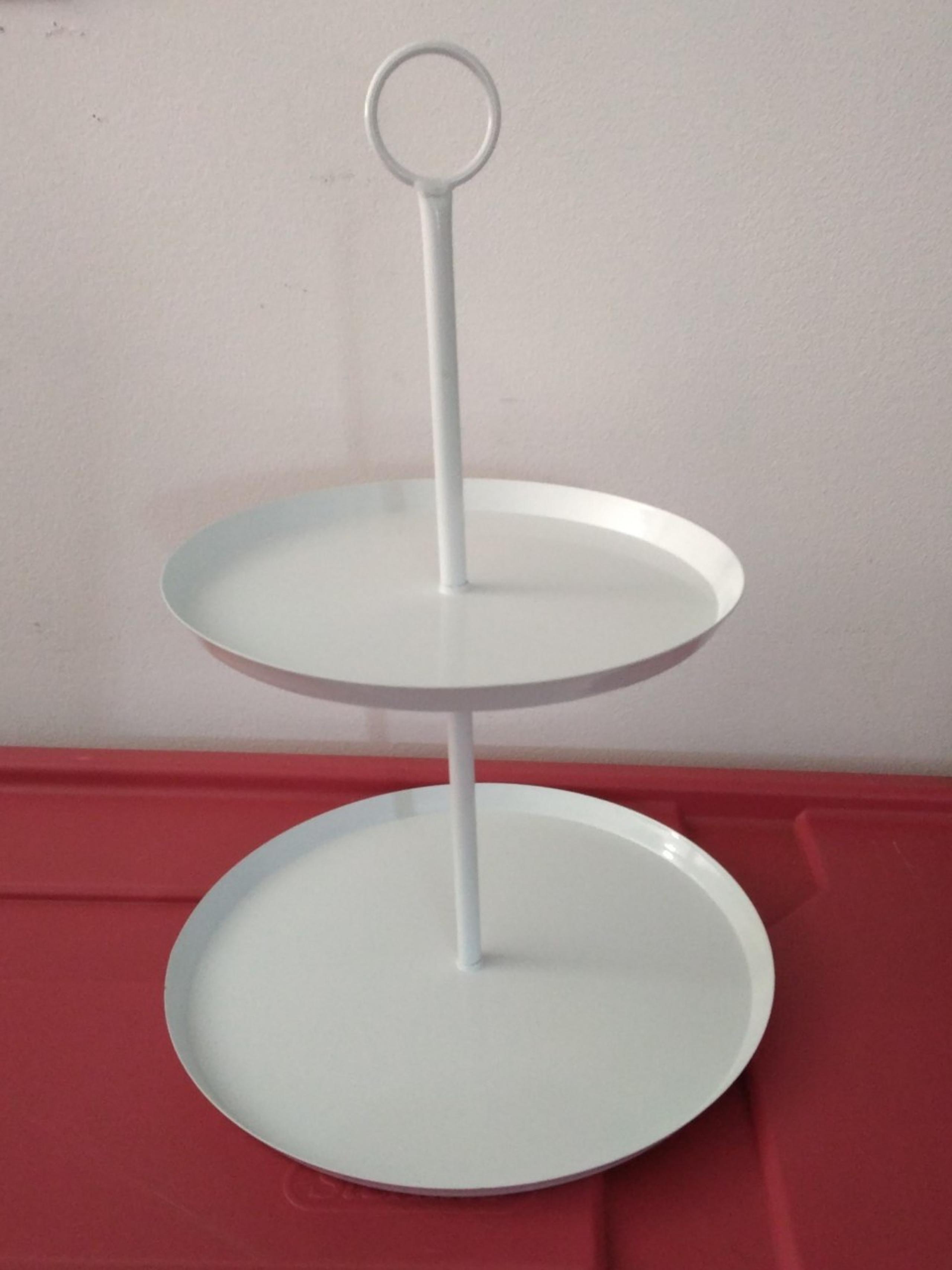 FarmHouse Spring/Summer White Metallic 2 Tier Serving Tray Cupcakes Holder New