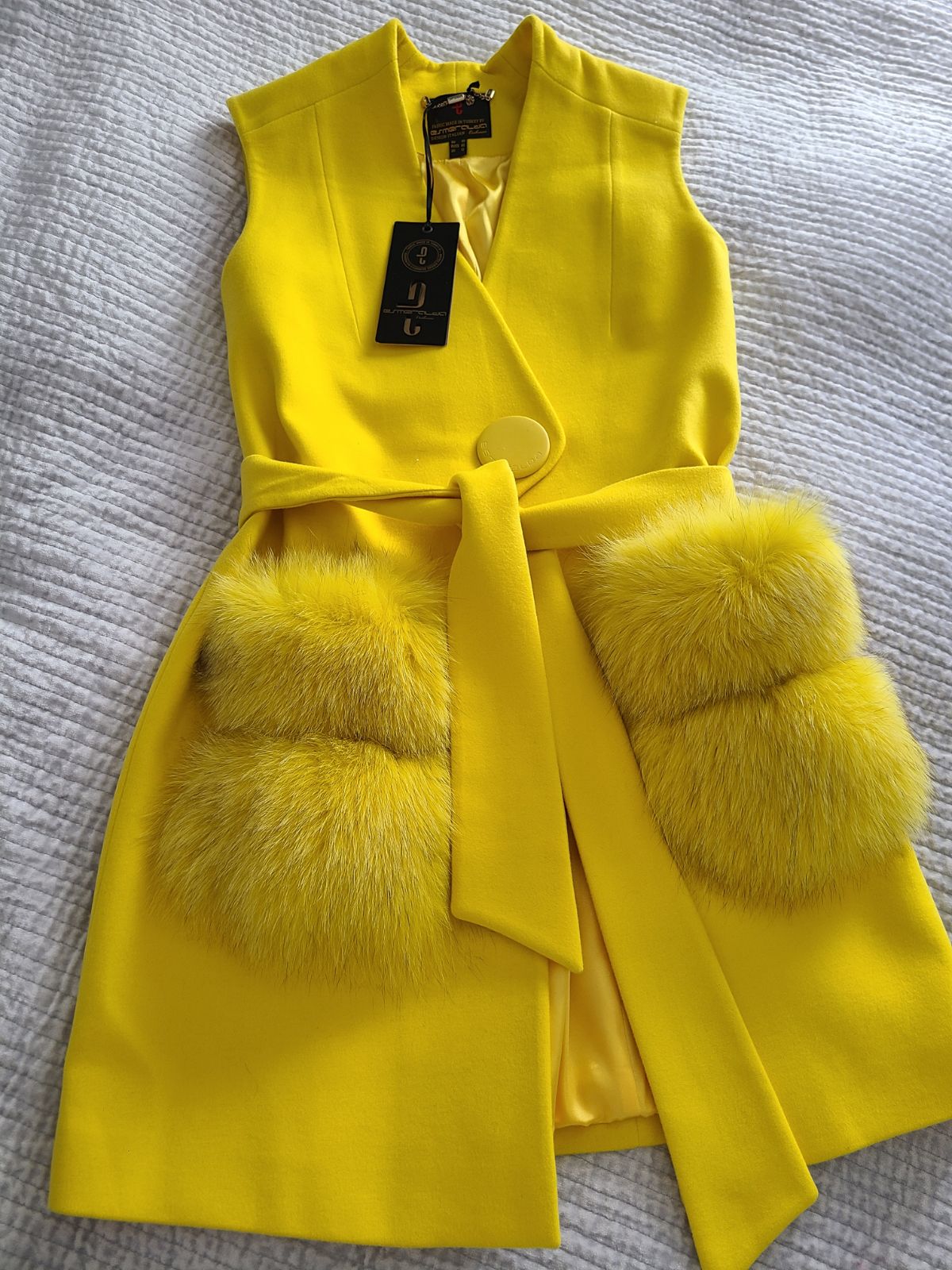 New yellow Cashmere womens long vest