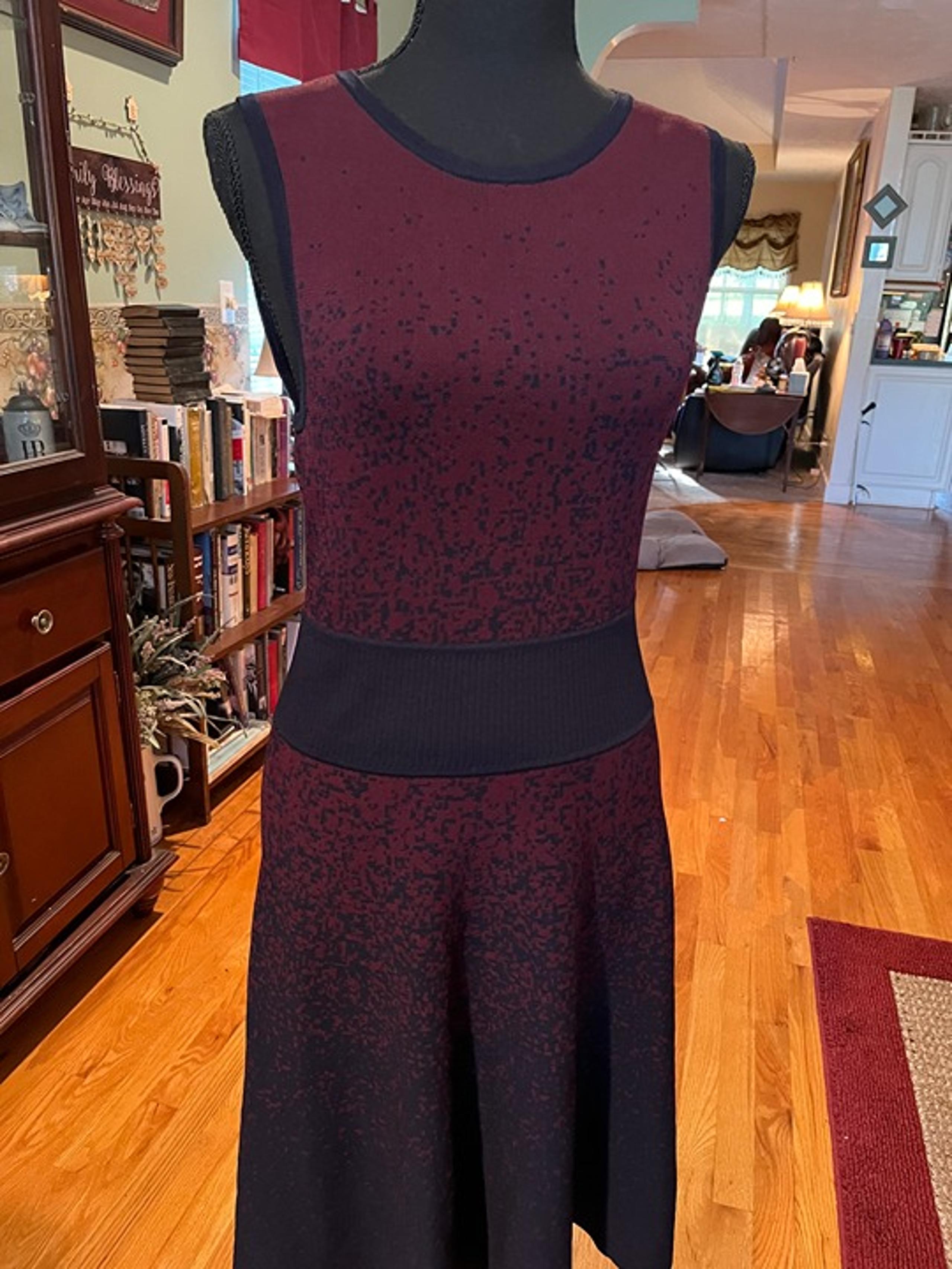 Ann Taylor dress. Excellent condition. Sleeveless.