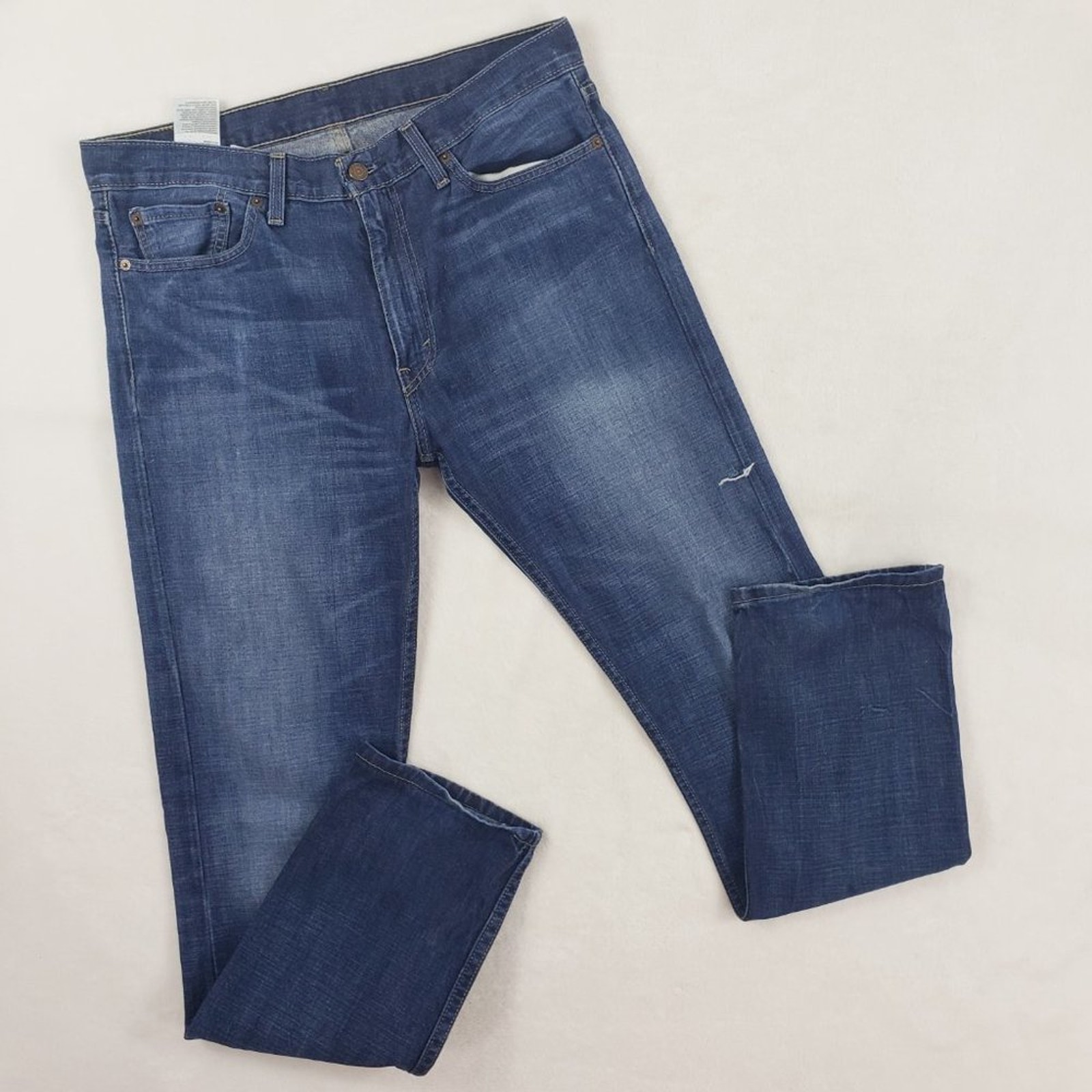 Levi's 513 Slim Straight Jeans Men 34 x 34 Red Tag Med Wash Blue Denim 5 Pocket