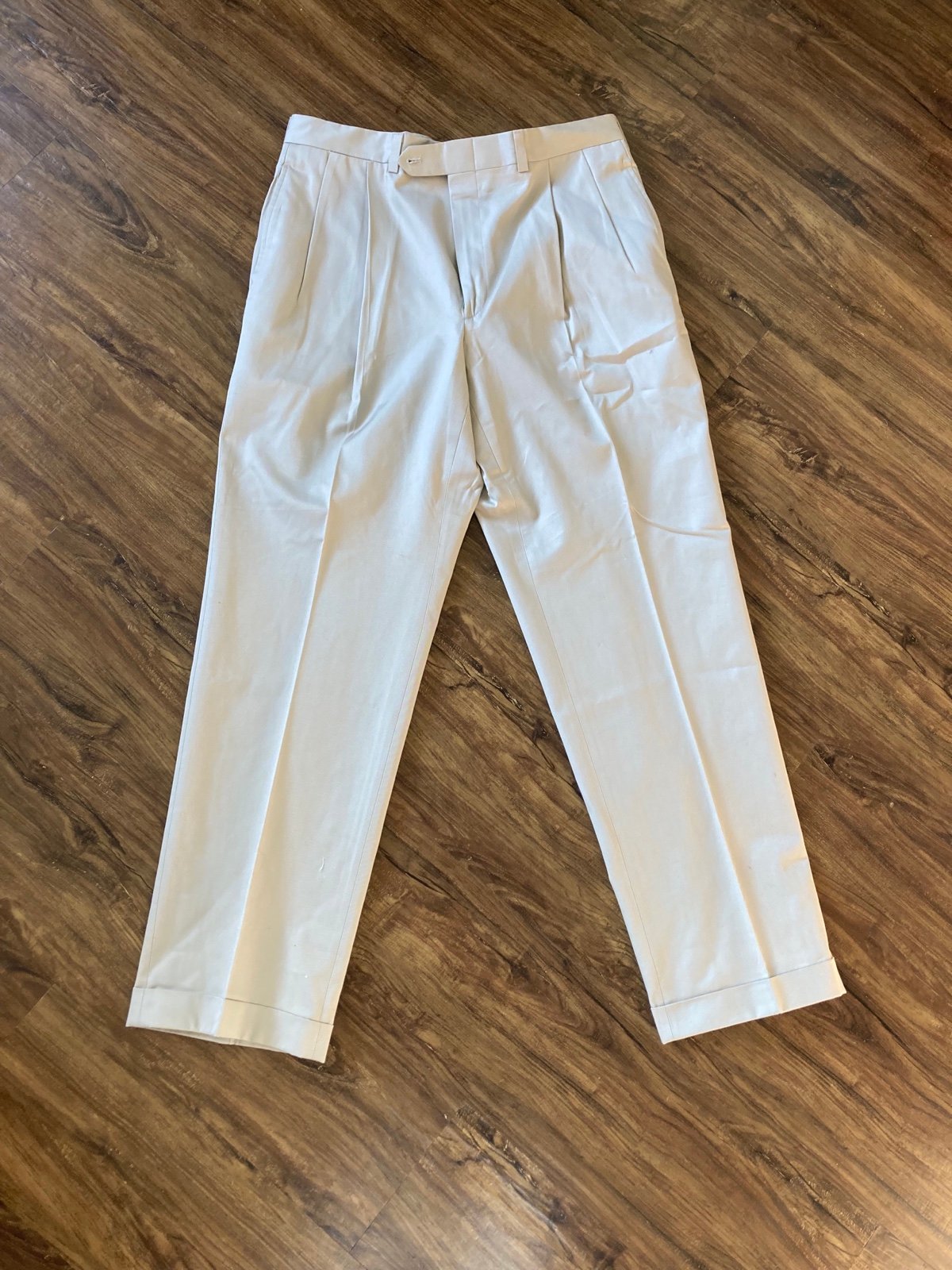 Men’s Khakis