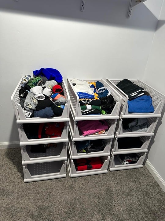 Stackable Plastic Storage Basket-Foldable Closet Organizers and Storage.