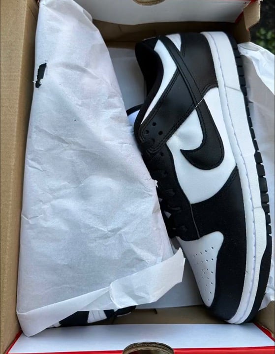 Panda dunks 10.5 mens