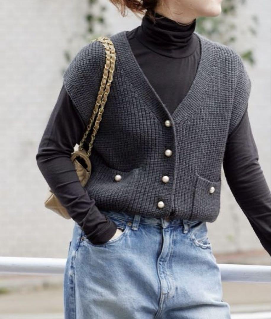 【Excellent Condition】Spick & Span Pearl Button Cable Knit Vest