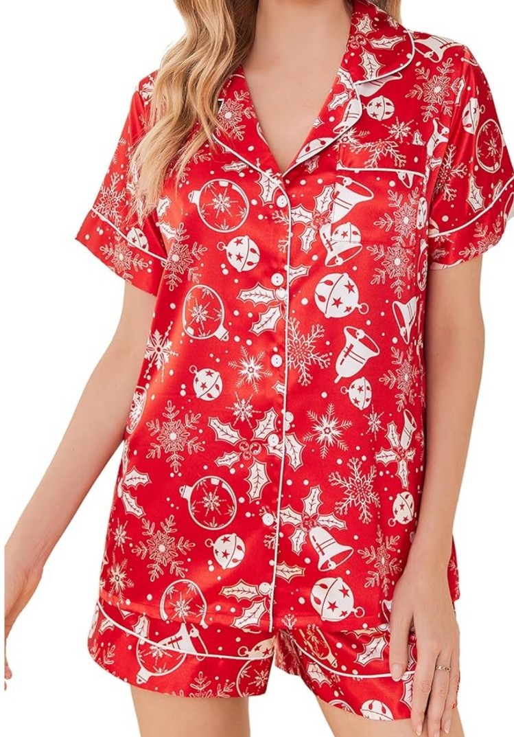 NEW Womens Red Holiday Festive Print SATIN Sleepwear Pajamas Set Size M