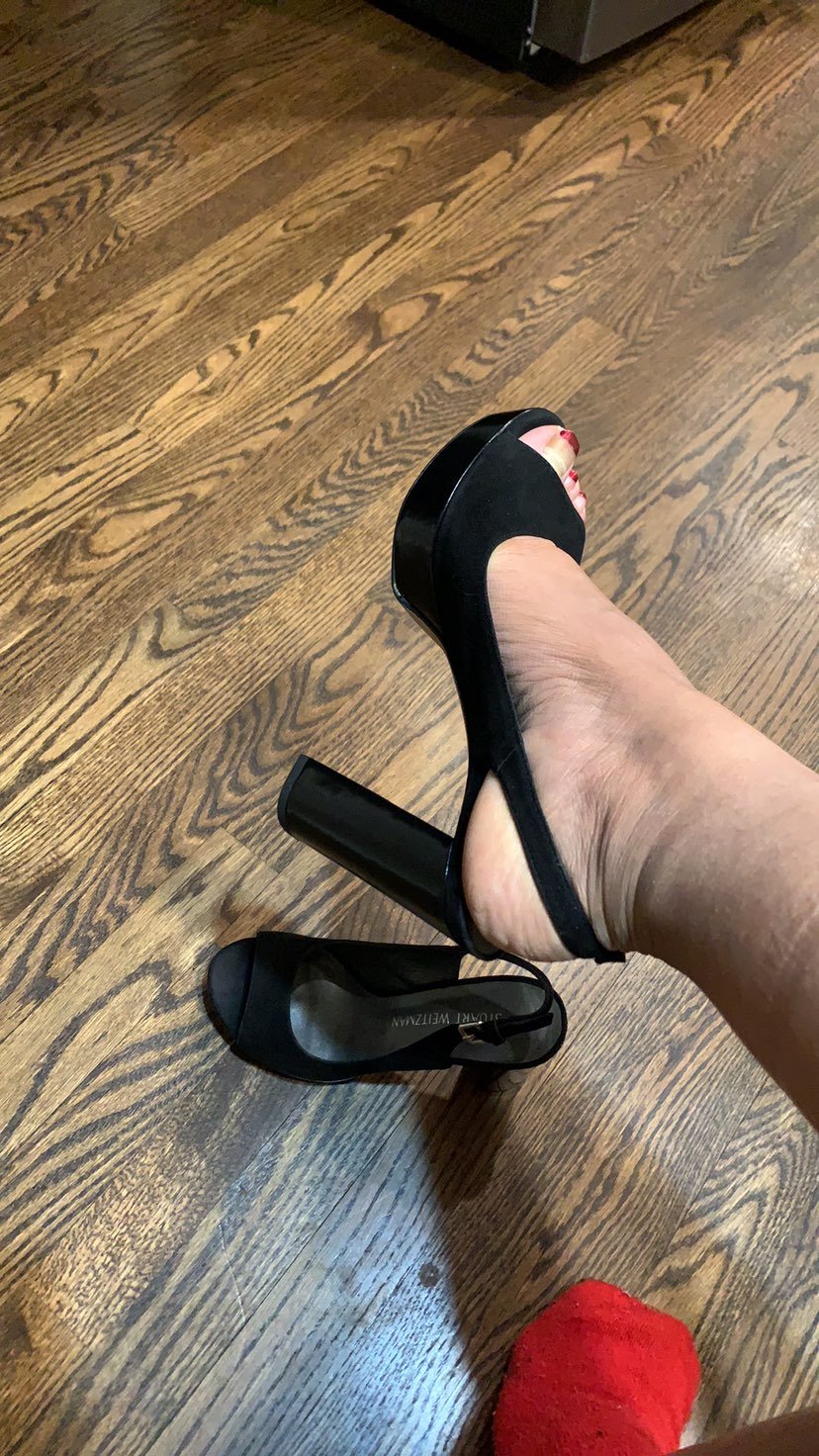 Stuart Weitzman platform