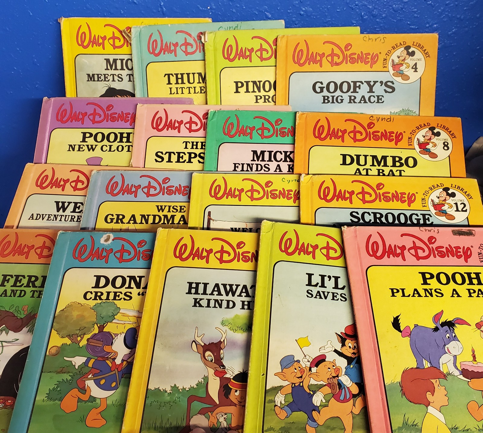 Walt Disney Hardcover Book Bundle Classic Fun To Read Lot Of 17 Vintage 1986