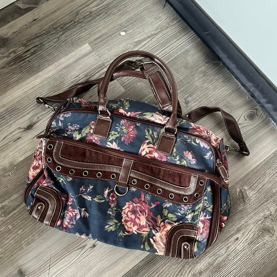 no brand blue pink brown floral weekender traveler bag