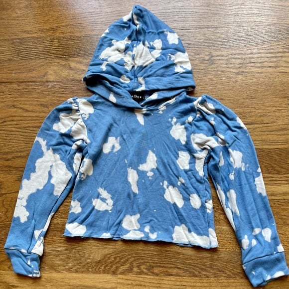 Flowers by Zoe bleach tie dye lightweight hooded sweatshirt, NWT size 4.