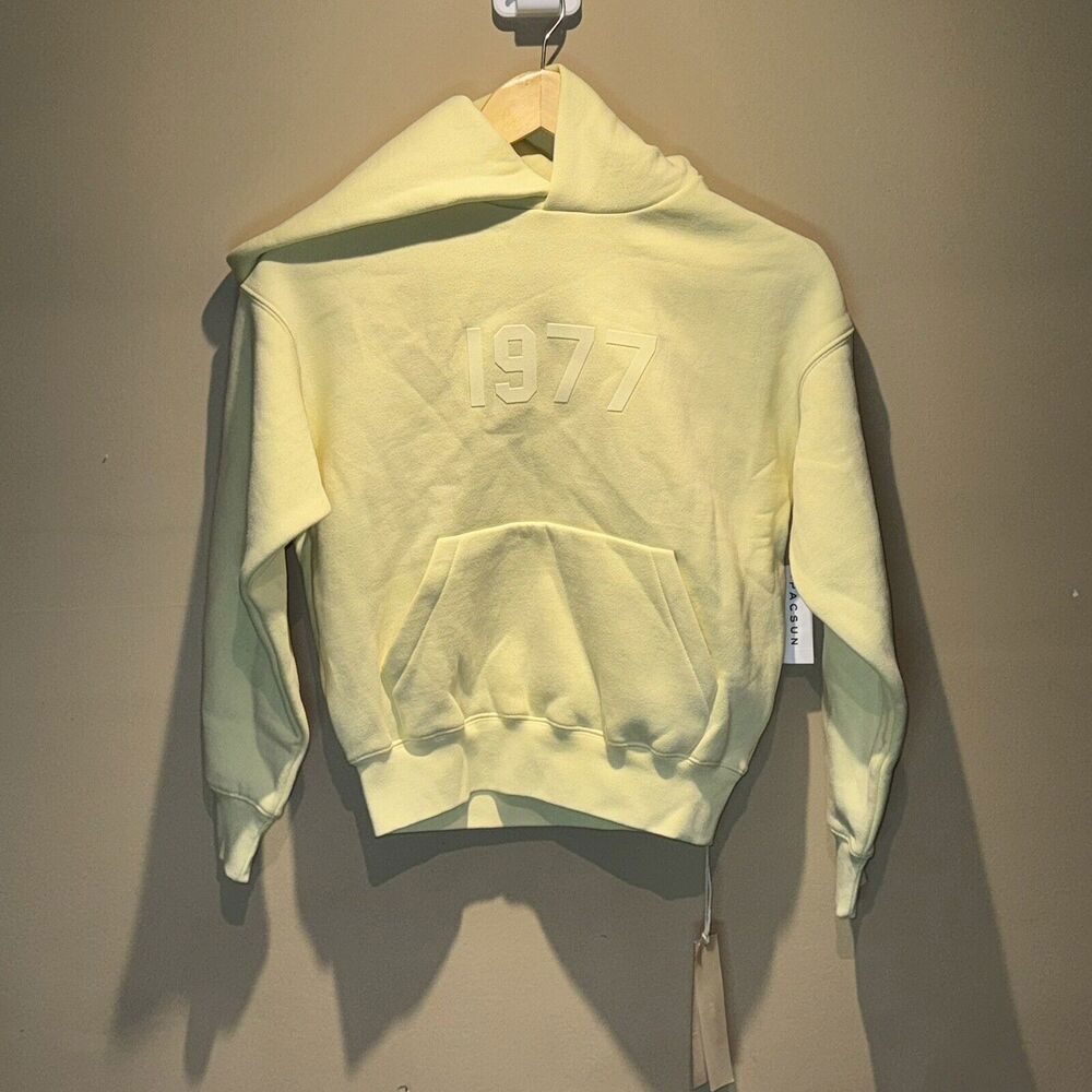 Essentials Fear Of God 1977 Canary Yellow Pullover Hoodie Boy's Size Small 6/7