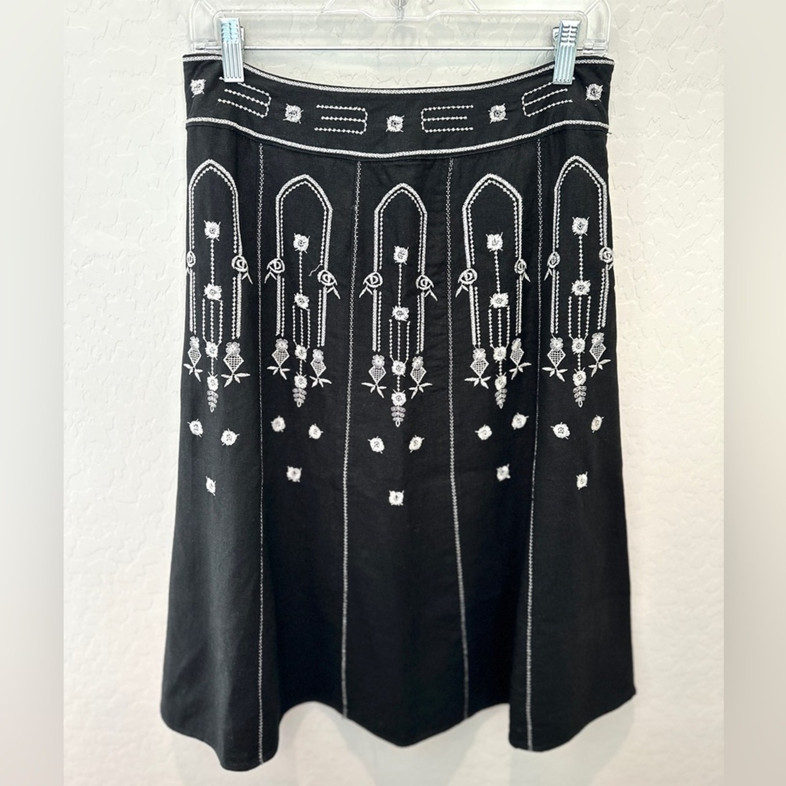 TWEEDS | Black Linen Blend Minimalist White Embroidered A-line Midi Skirt | 6