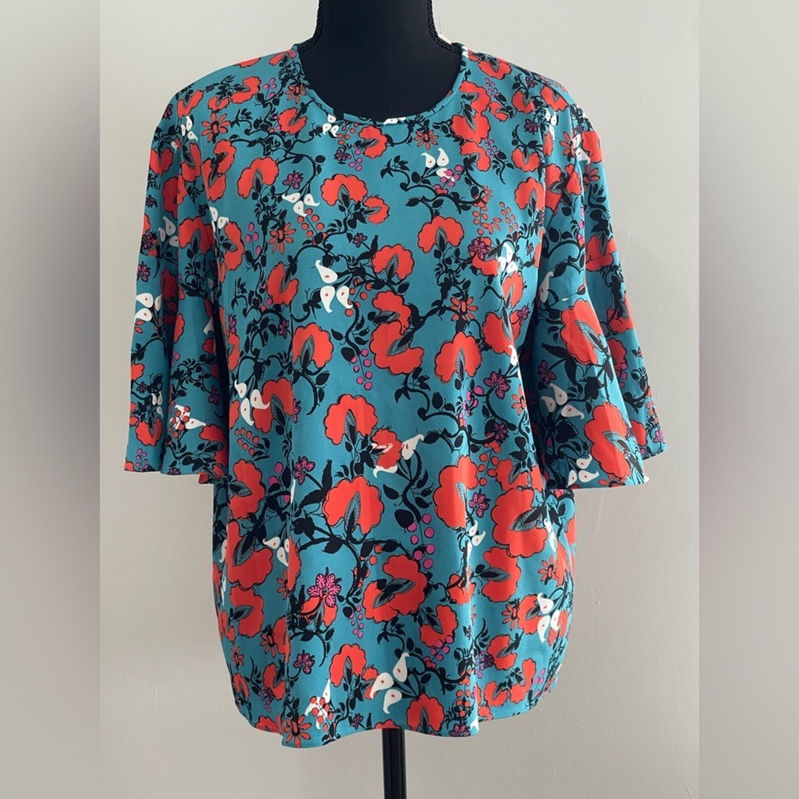 New Diane Von Furstenberg L Floral Blouse Flare Sleeves Keyhole Back 21%Silk 347