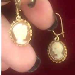 Vintage 14 Karat gold Cameo earrings