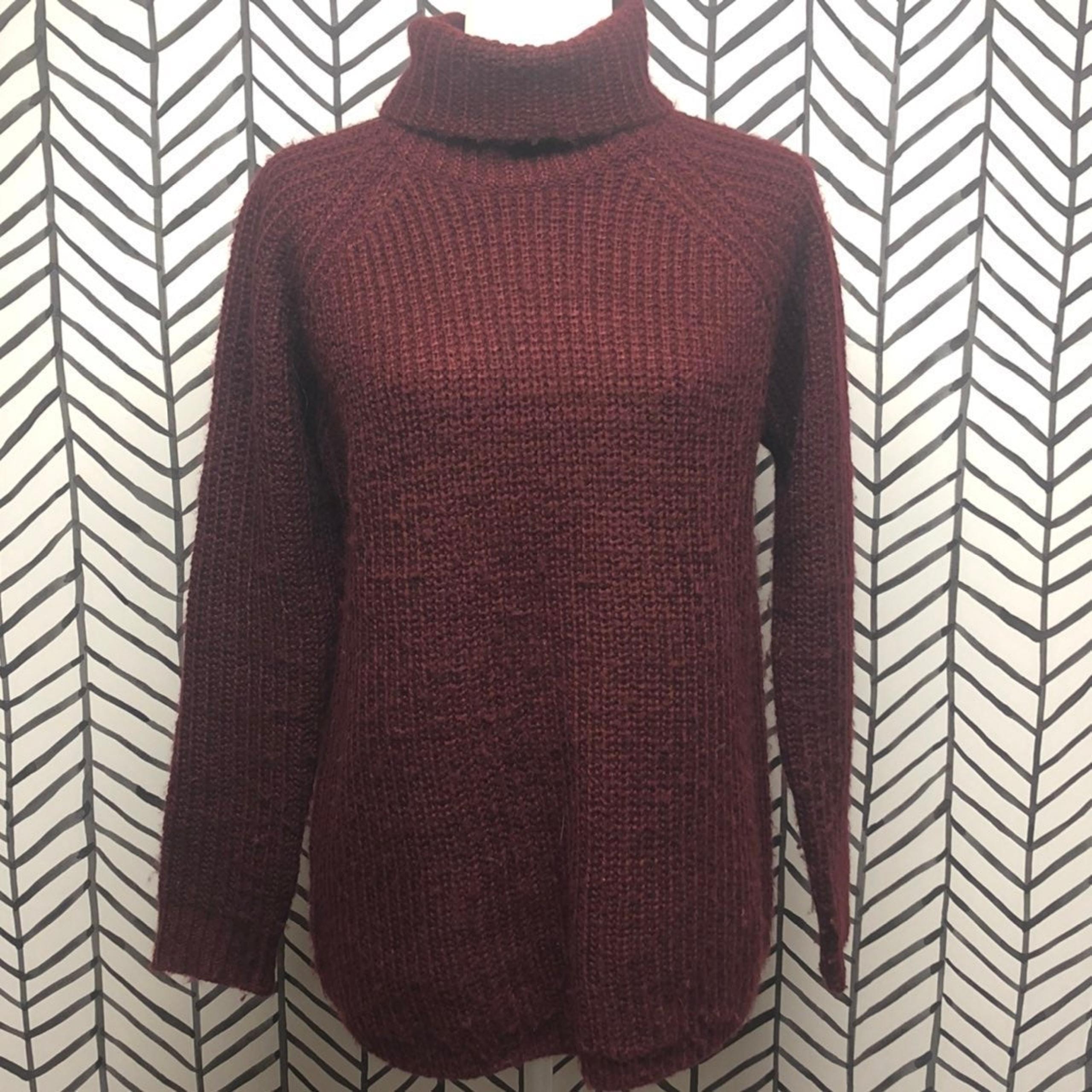 Forever 21 Maroon Turtleneck Sweater