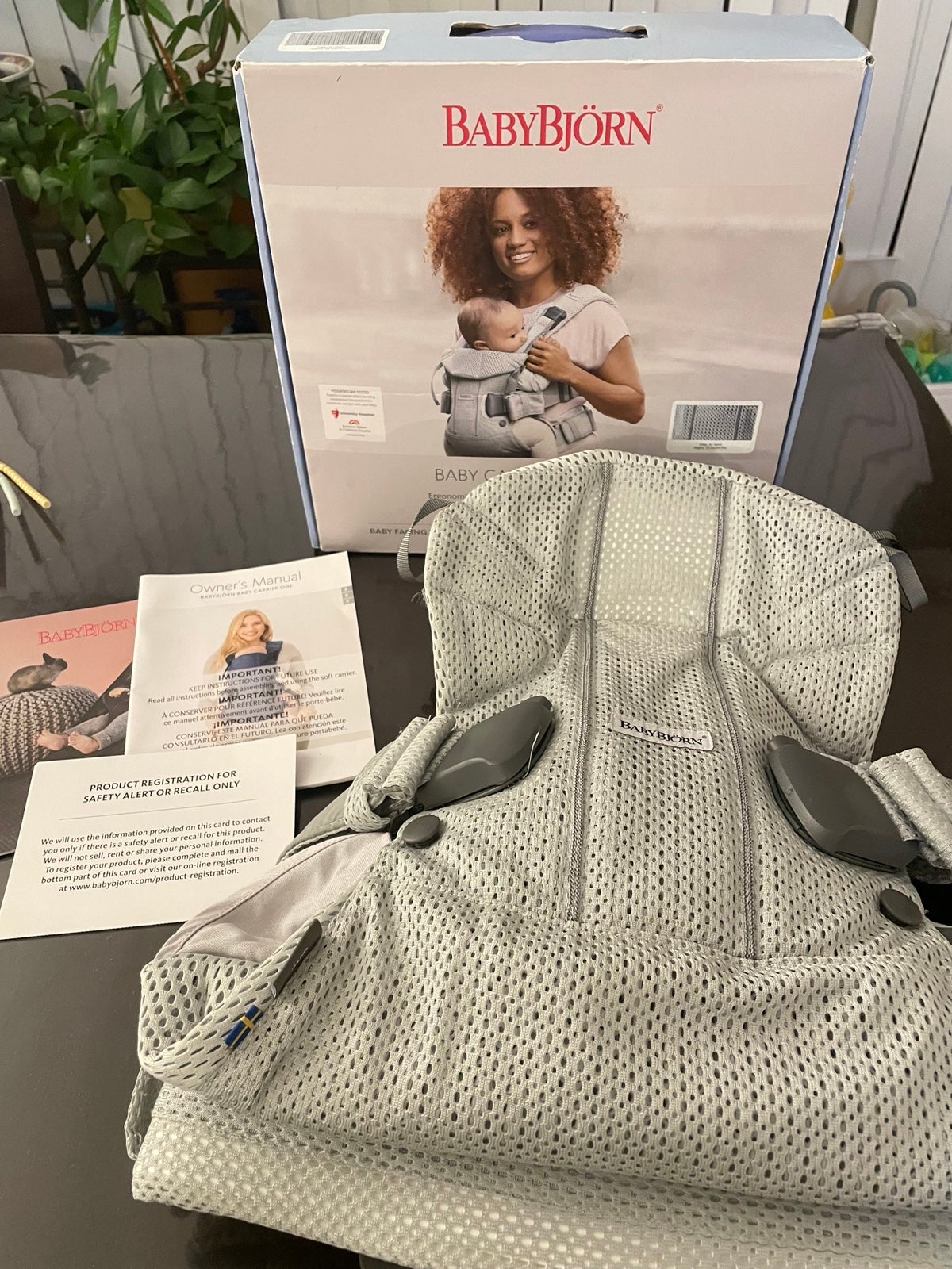Baby bjorn 2025 carrier recall