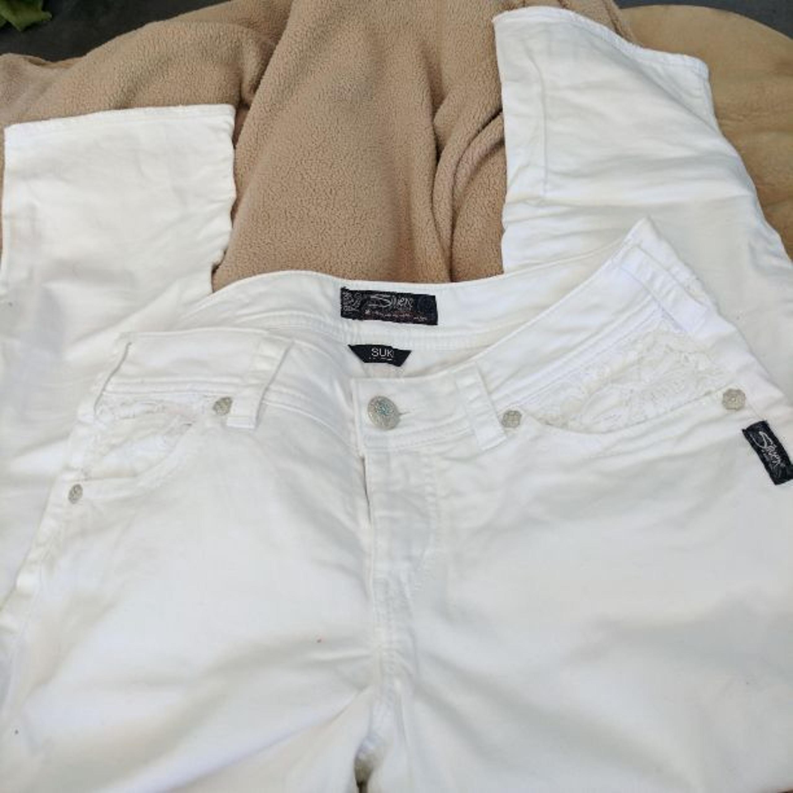 Silver​ capris