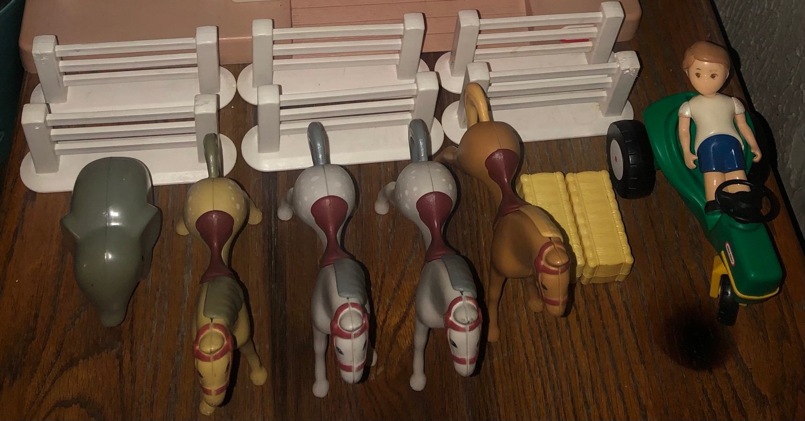Little tikes stable accessories
