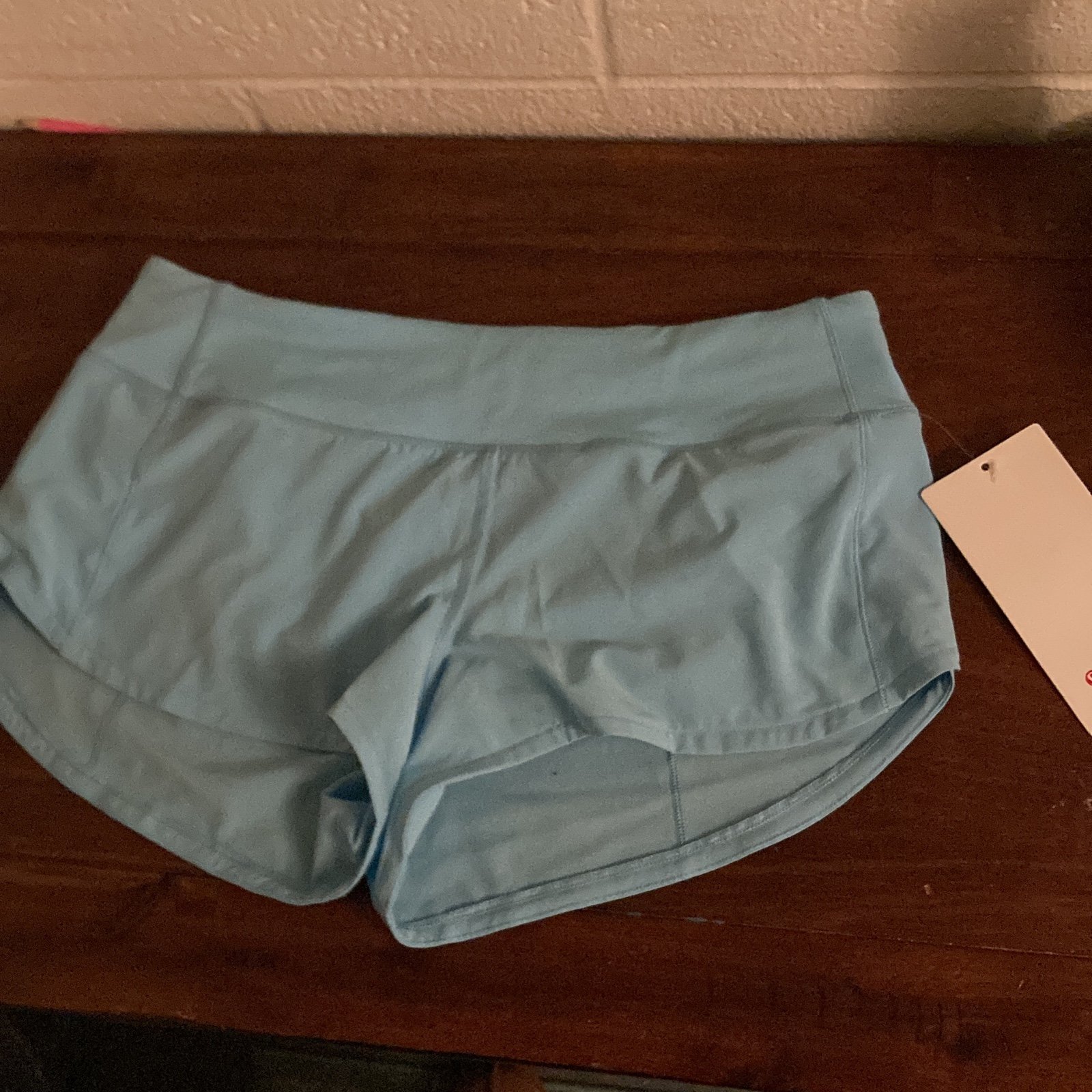 Lululemon Speed Up Shorts size 6