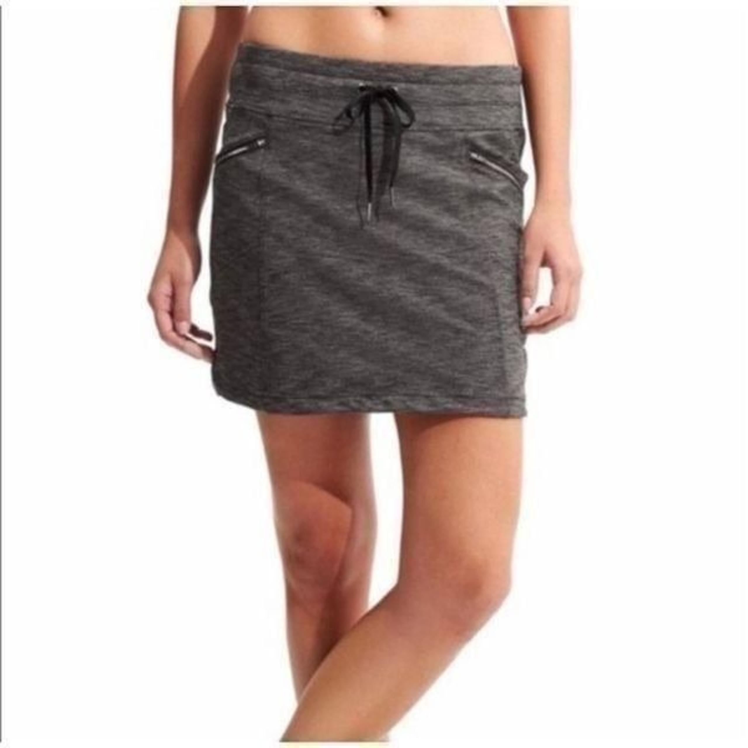 Athleta Downtown Metro Grey Skort Size S